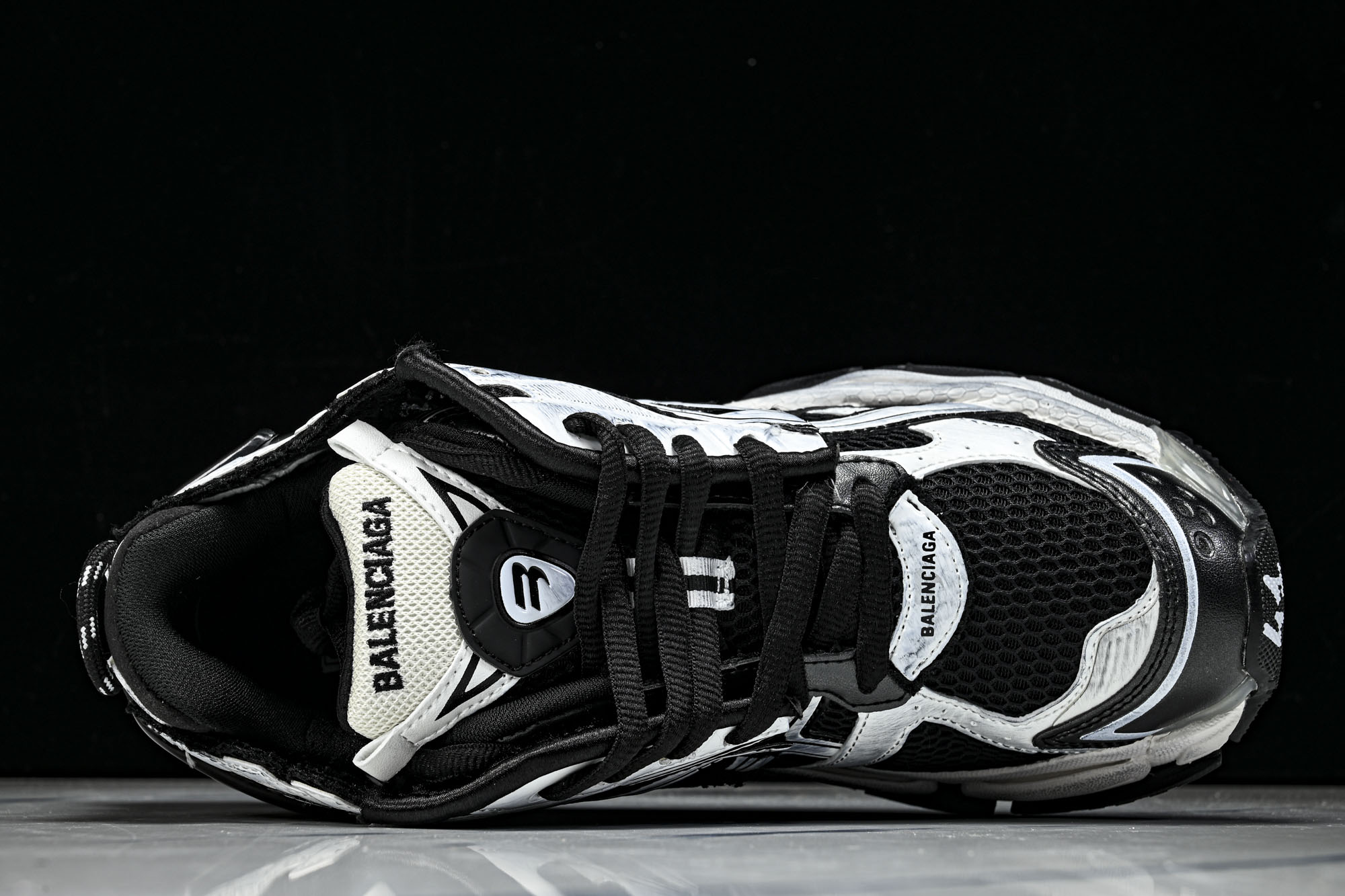 Balenciaga Runner LED 巴黎世家7.5 最新配色潮流复古休闲鞋 #YZ018-5全新