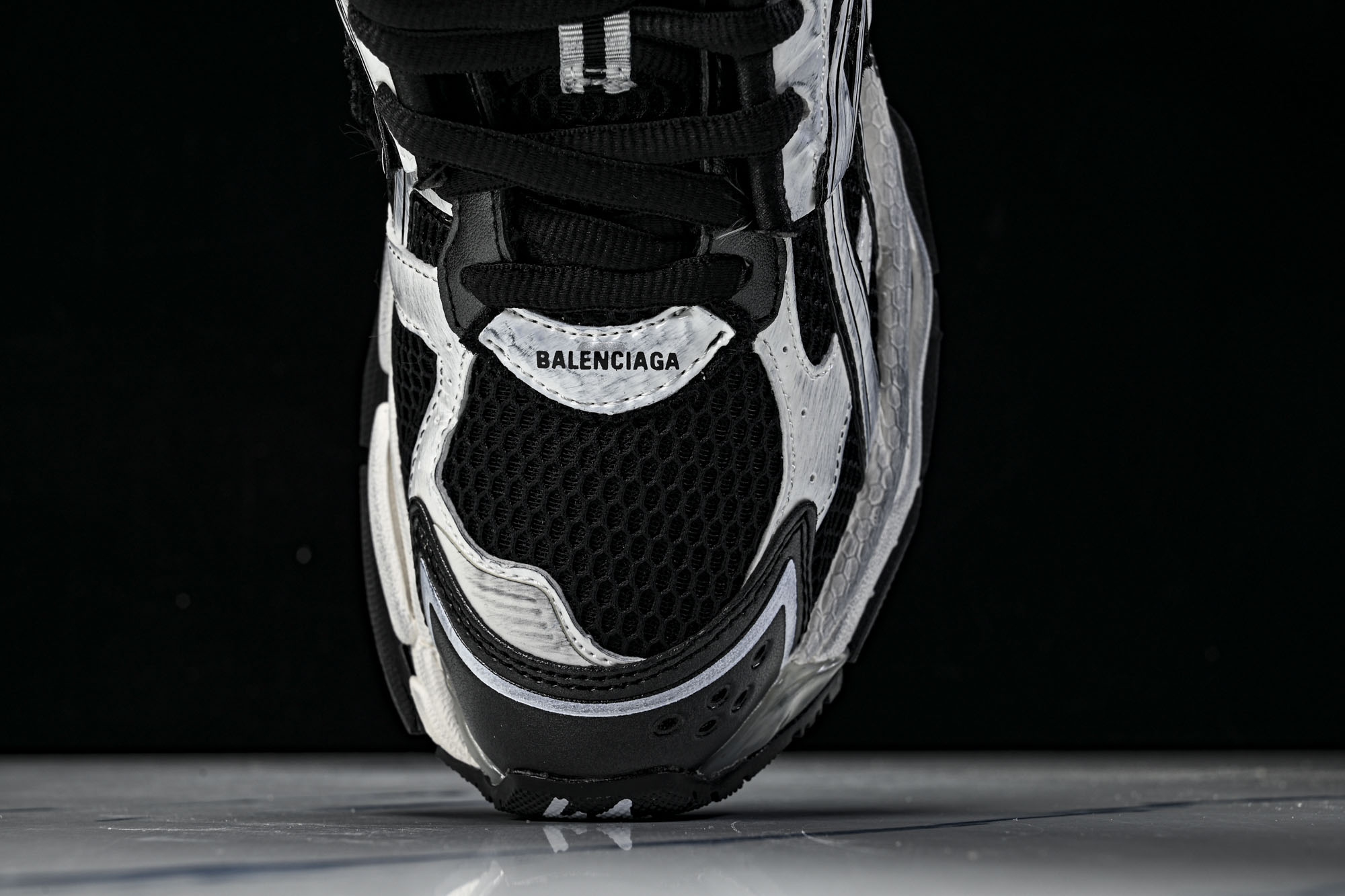 Balenciaga Runner LED 巴黎世家7.5 最新配色潮流复古休闲鞋 #YZ018-5全新