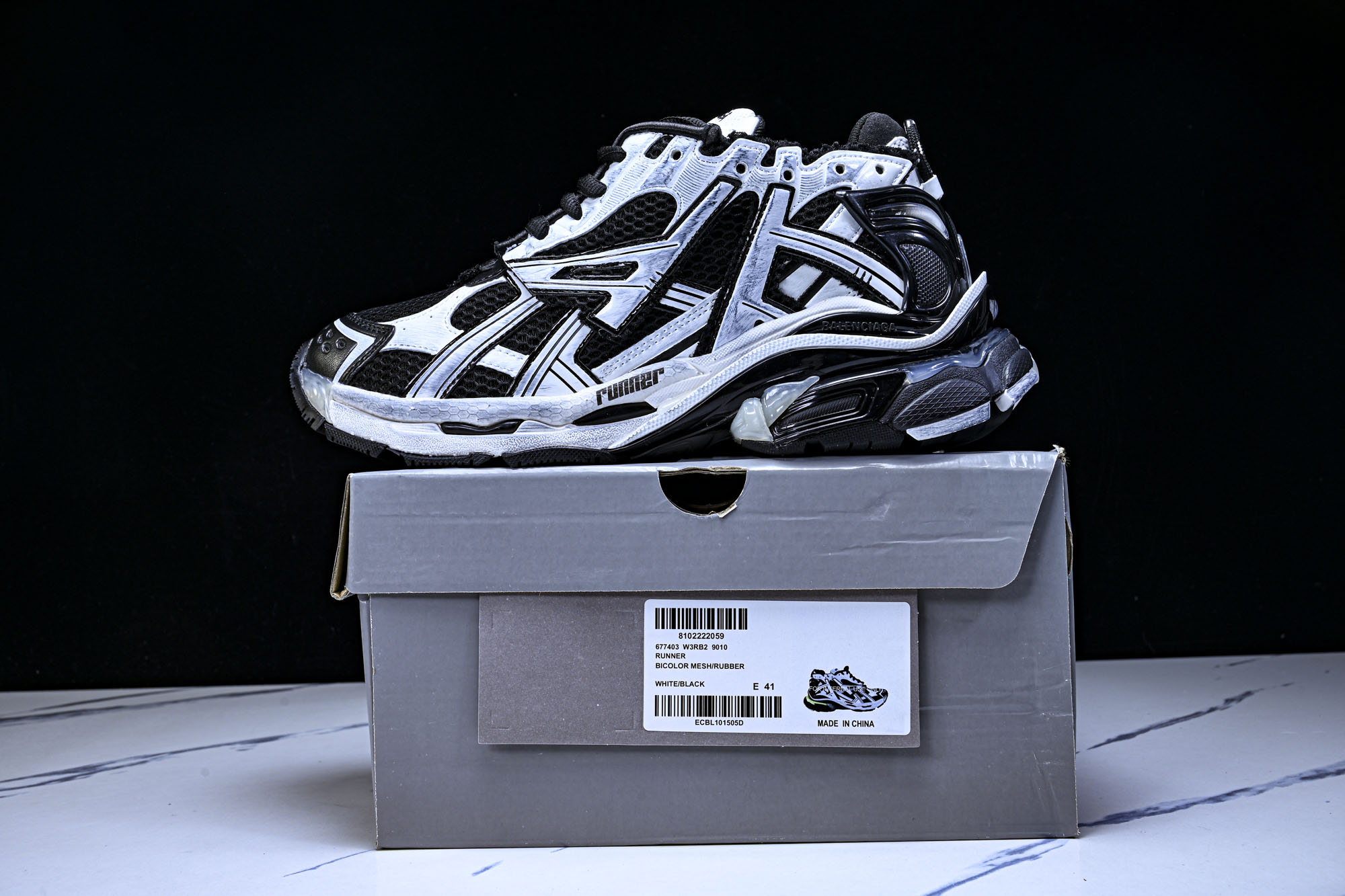 Balenciaga Runner LED 巴黎世家7.5 最新配色潮流复古休闲鞋 #YZ018-5全新