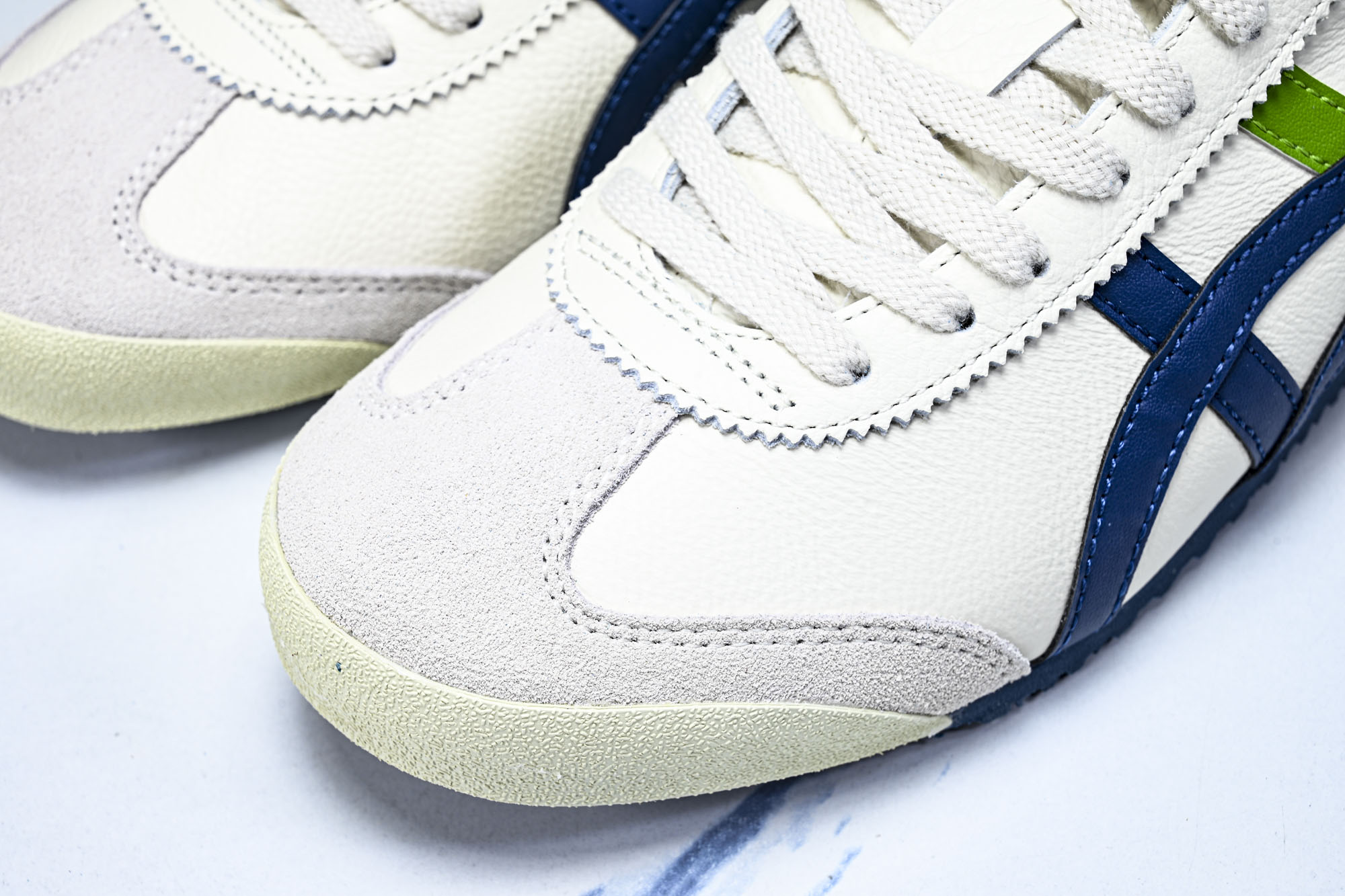 Onitsuka Tiger鬼塚虎MEXICO 66 SD VIN男女款休闲德训鞋1183A201-11