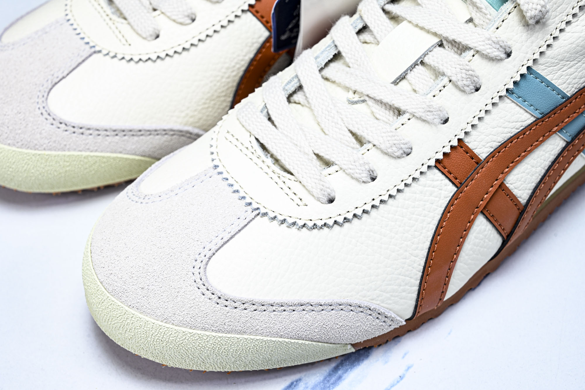 Onitsuka Tiger鬼塚虎MEXICO 66 SD VIN男女款休闲德训鞋1183A201-11