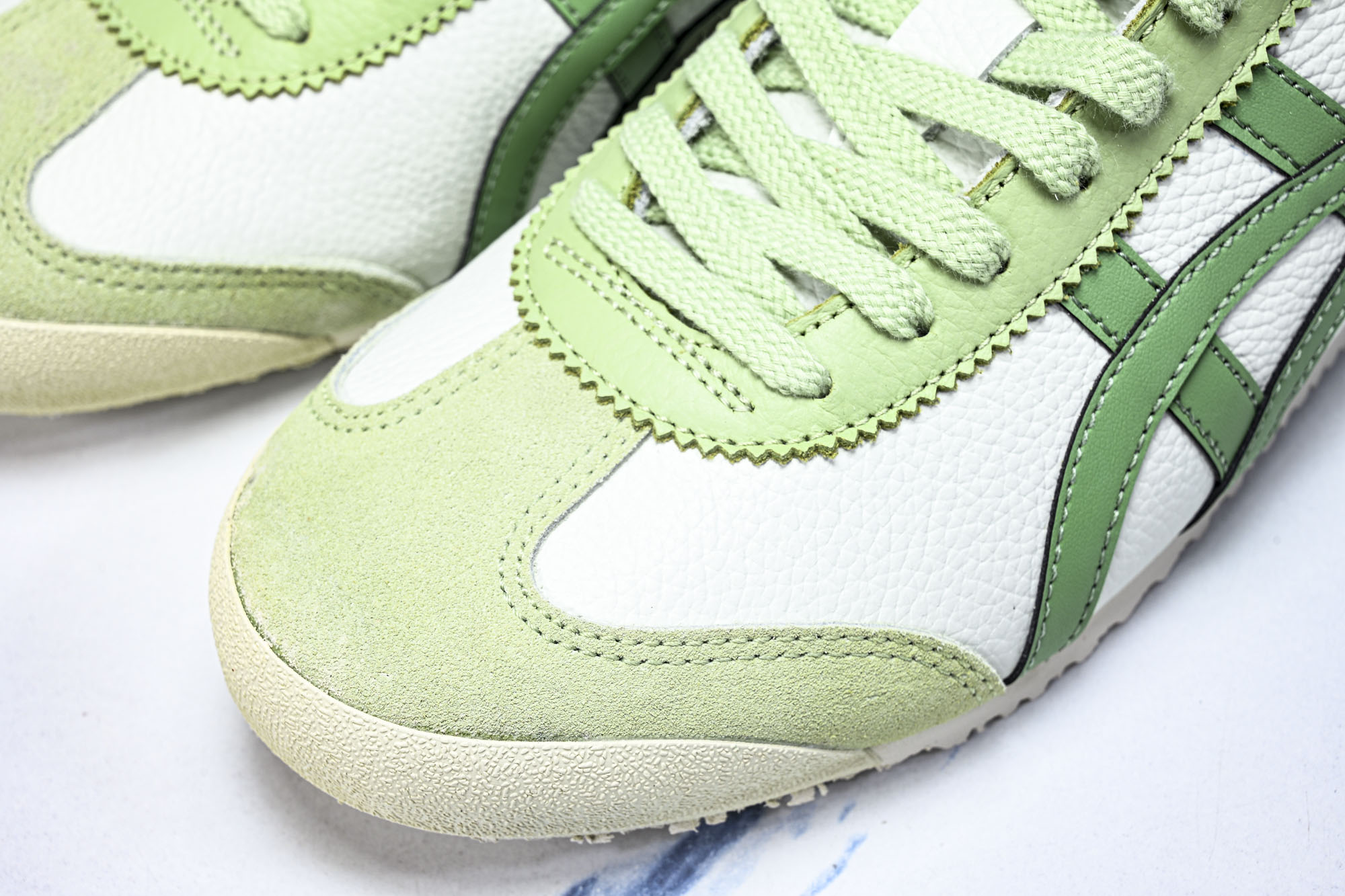 Onitsuka Tiger鬼塚虎MEXICO 66 SD VIN男女款休闲德训鞋1183A201-30