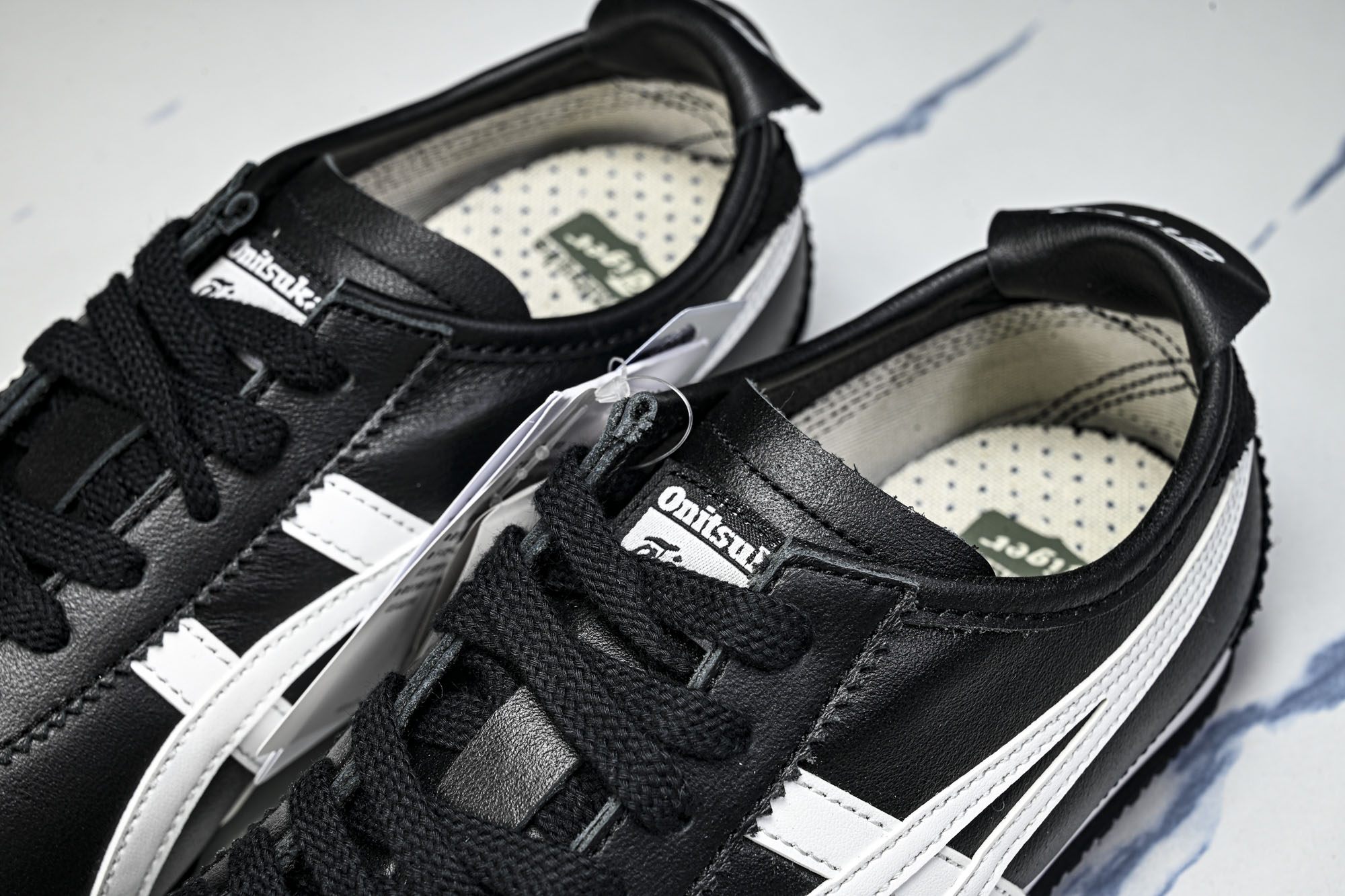 Onitsuka Tiger鬼塚虎MEXICO 66 SD VIN男女款休闲德训鞋1183C102-00