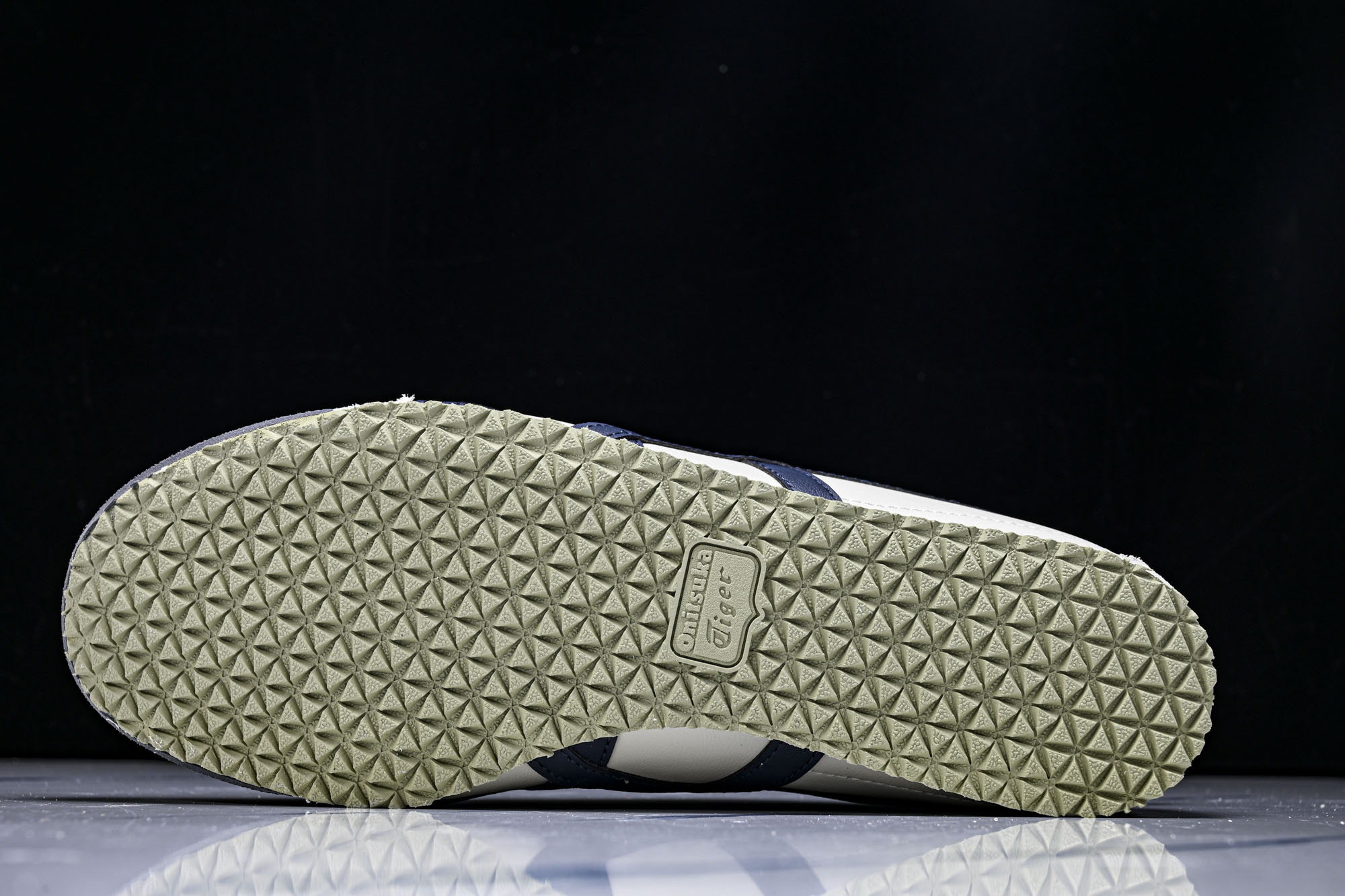 Onitsuka Tiger鬼塚虎MEXICO 66 SD VIN男女款休闲德训鞋1183C102-20