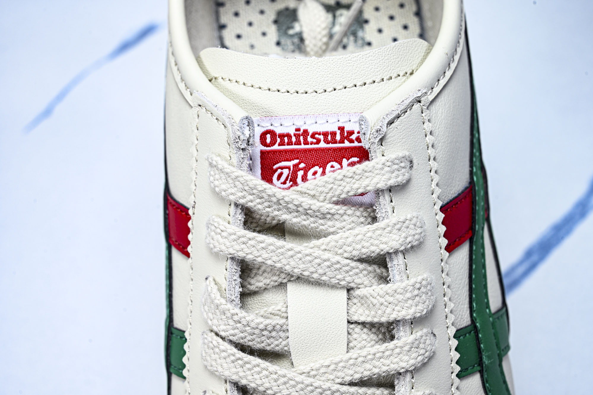 Onitsuka Tiger鬼塚虎MEXICO 66 SD VIN男女款休闲德训鞋1183C102-25