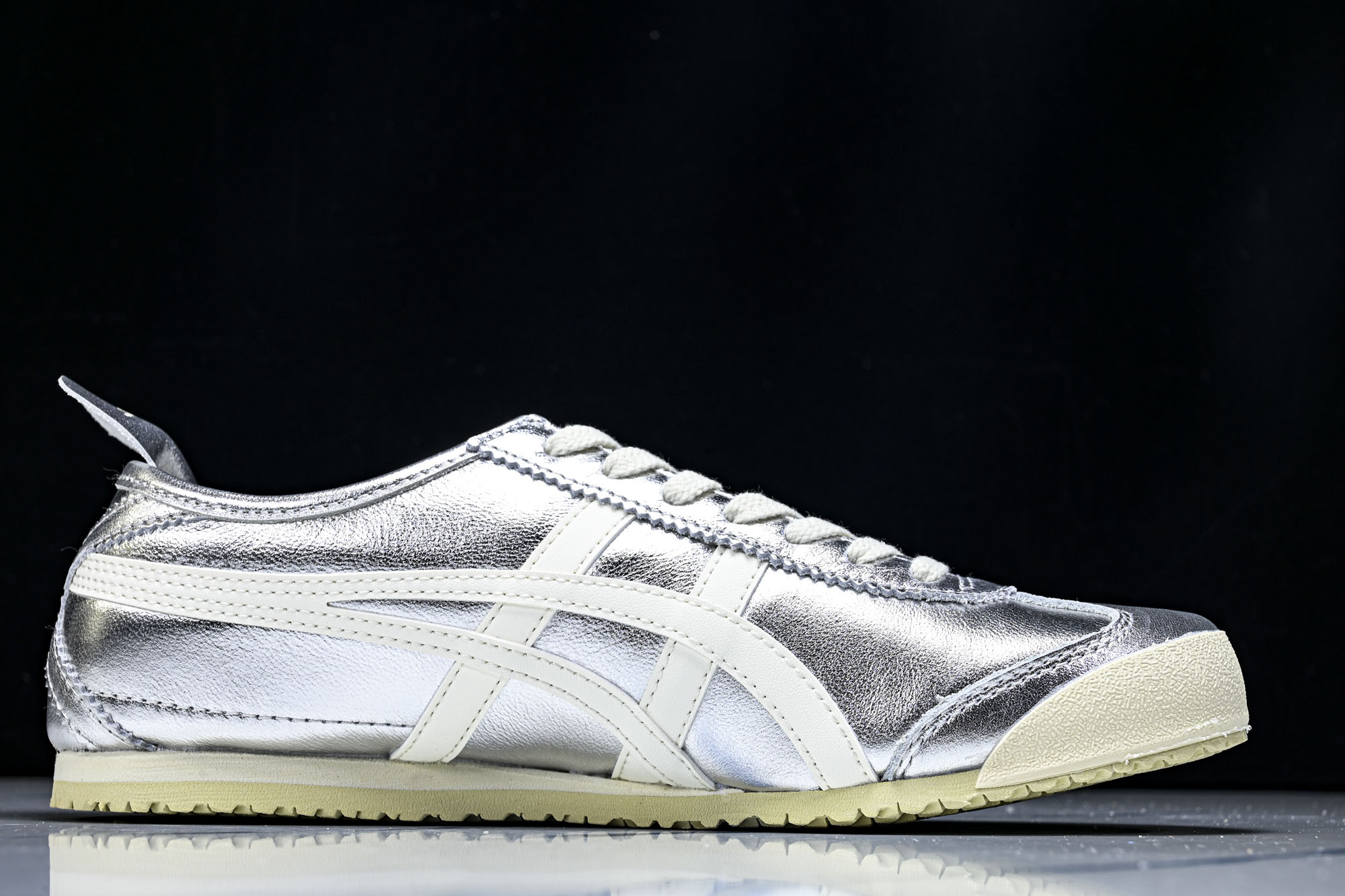 Onitsuka Tiger鬼塚虎MEXICO 66 SD VIN男女款休闲德训鞋THL7C2-9399