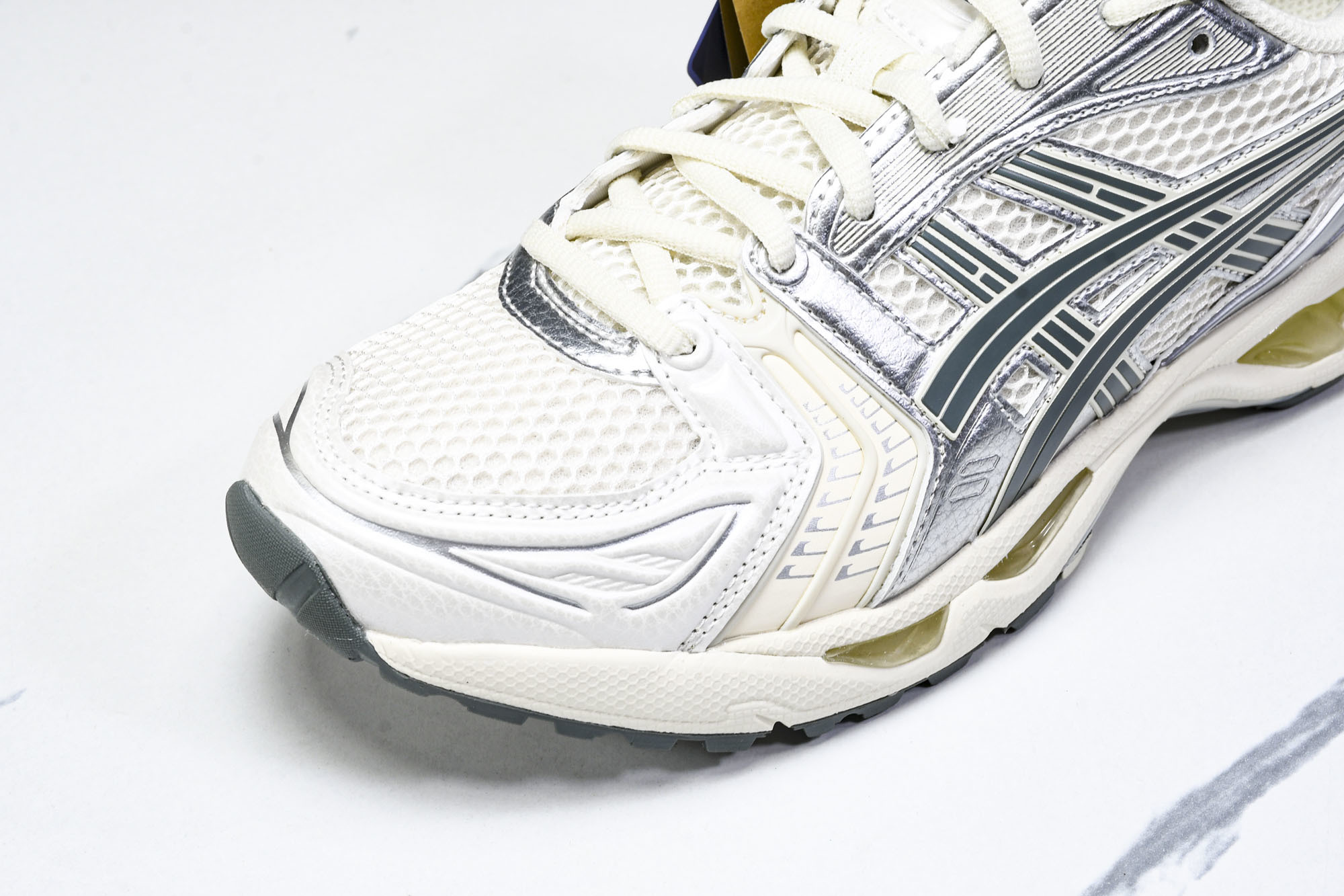 Asics Gel-Kayano 14 亚瑟士运动休闲透气专业跑鞋 1201A019-200  #YZ0