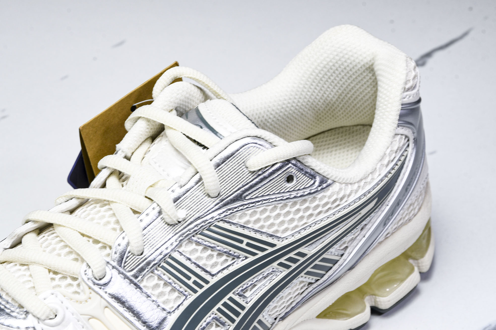 Asics Gel-Kayano 14 亚瑟士运动休闲透气专业跑鞋 1201A019-200  #YZ0