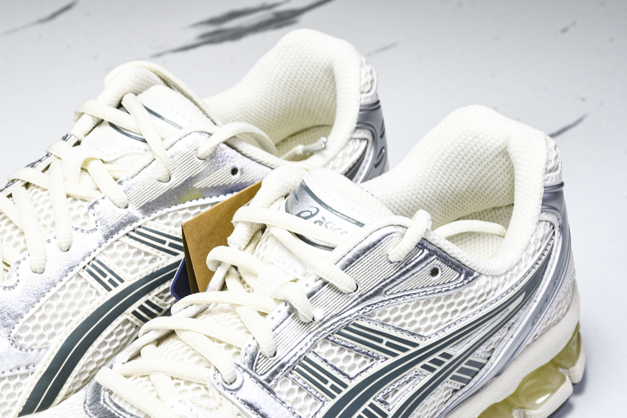 Asics Gel-Kayano 14 亚瑟士运动休闲透气专业跑鞋 1201A019-200  #YZ0