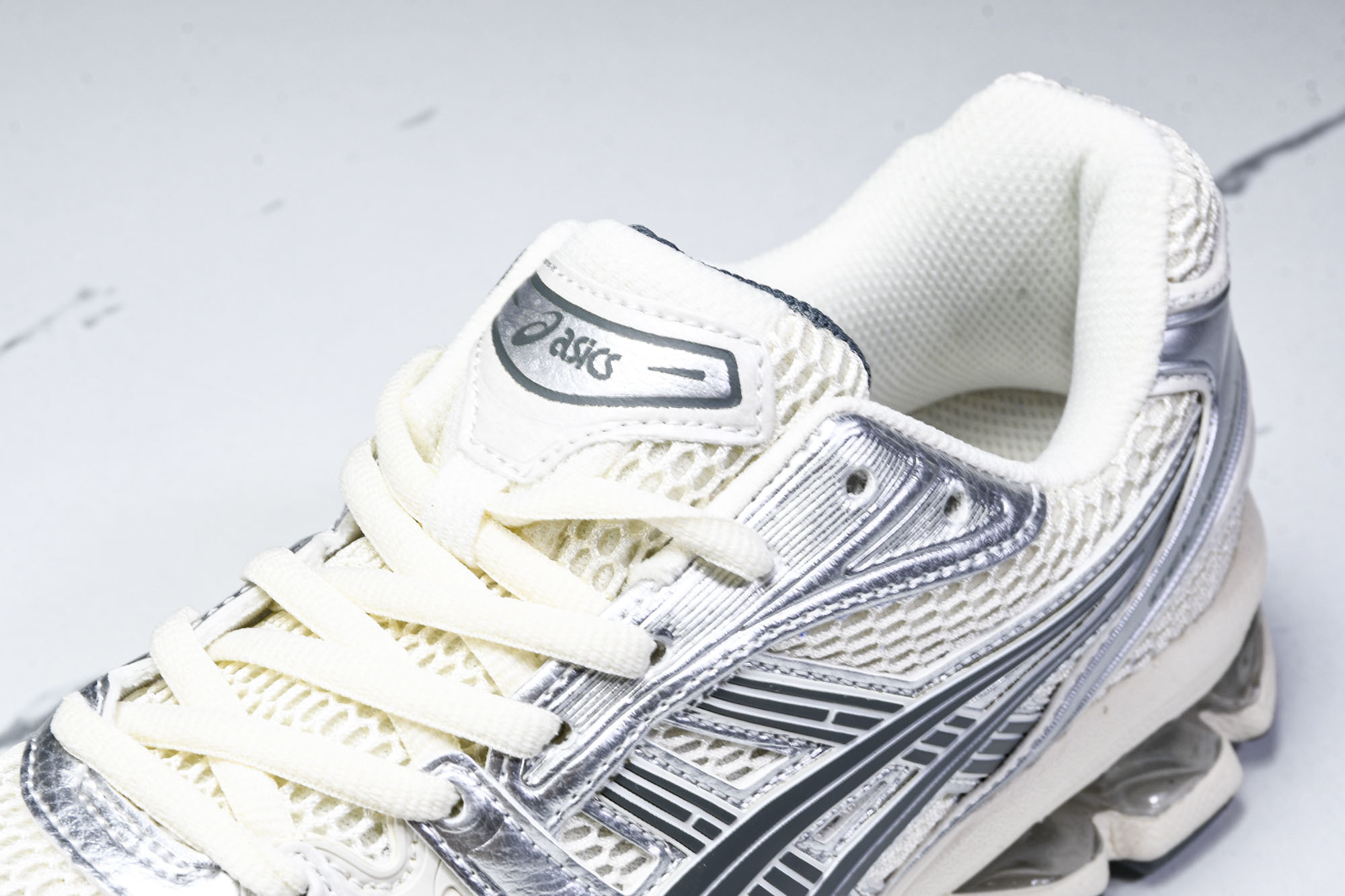 Asics Gel-Kayano 14 亚瑟士运动休闲透气专业跑鞋 1201A019-200 #YZ00