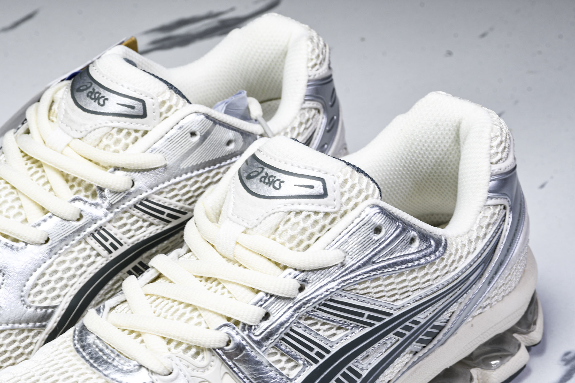 Asics Gel-Kayano 14 亚瑟士运动休闲透气专业跑鞋 1201A019-200 #YZ00