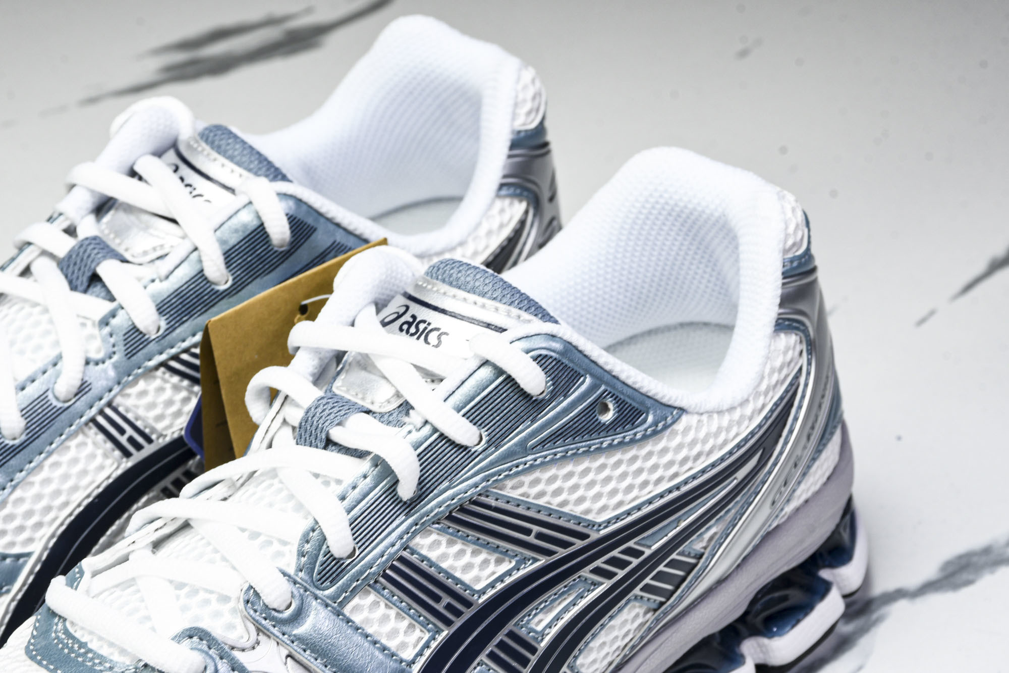 Asics Gel-Kayano 14 亚瑟士运动休闲透气专业跑鞋 1203A537-106  #YZ0