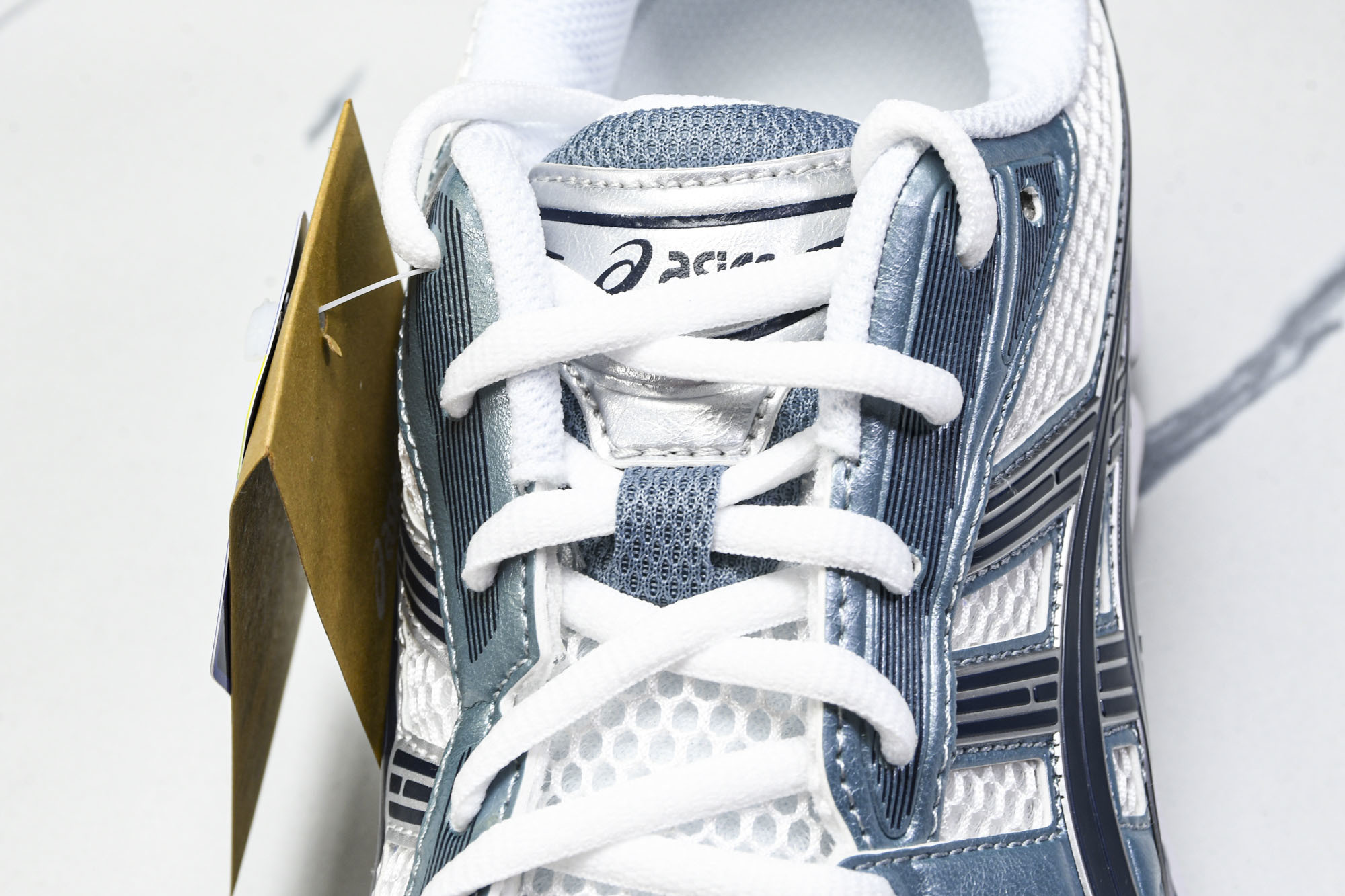 Asics Gel-Kayano 14 亚瑟士运动休闲透气专业跑鞋 1203A537-106  #YZ0