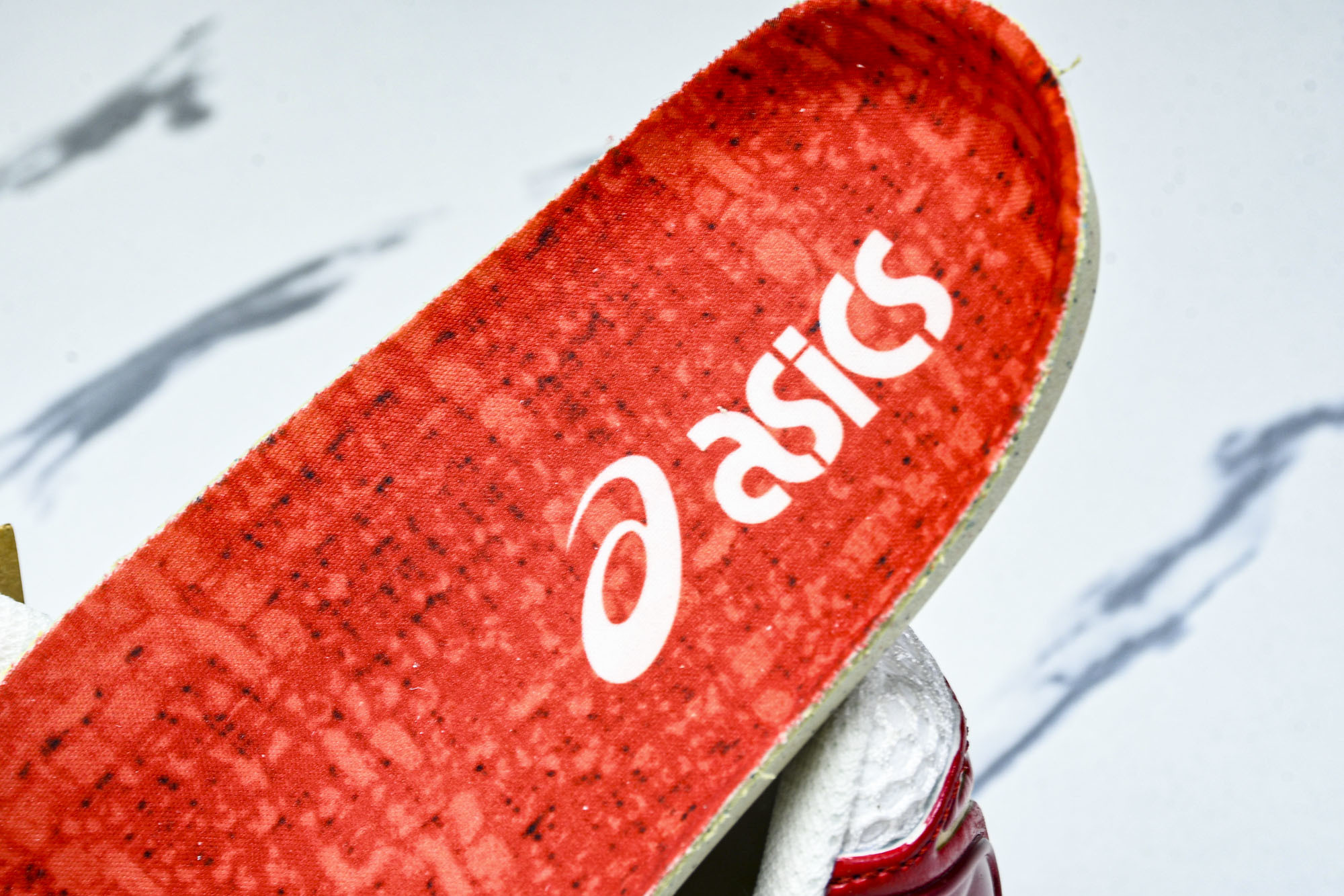 Asics Gel-Kayano 14 亚瑟士运动休闲透气专业跑鞋 1203A692-100  #YZ0