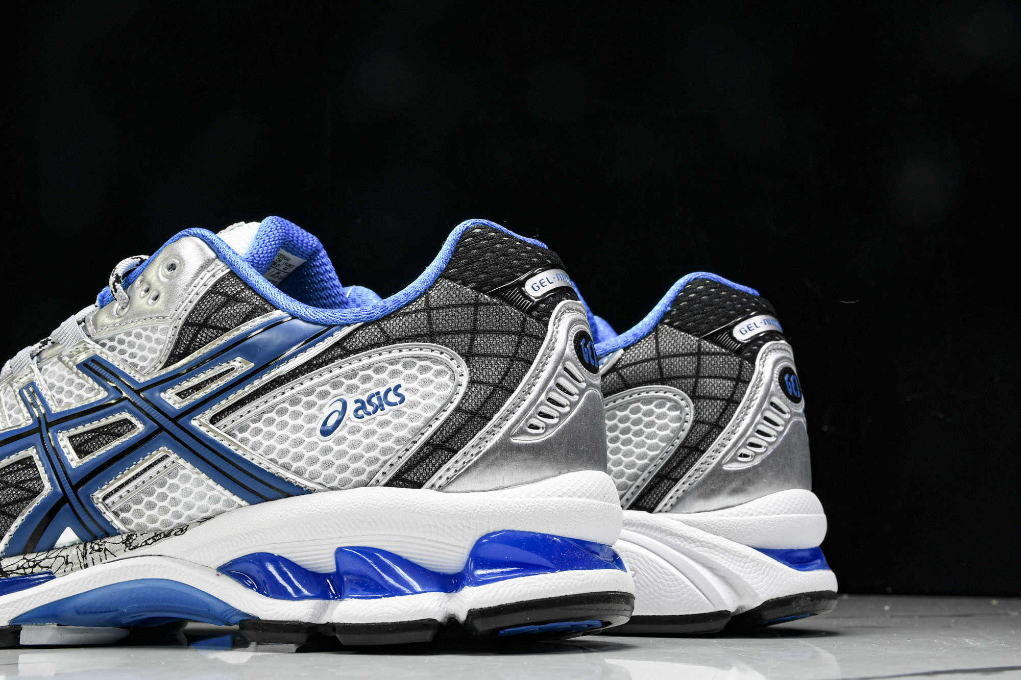 Asics Gel-Nimbus 10.1 亚瑟士复古透气休闲鞋缓震男子耐磨跑步鞋 1203A543-1