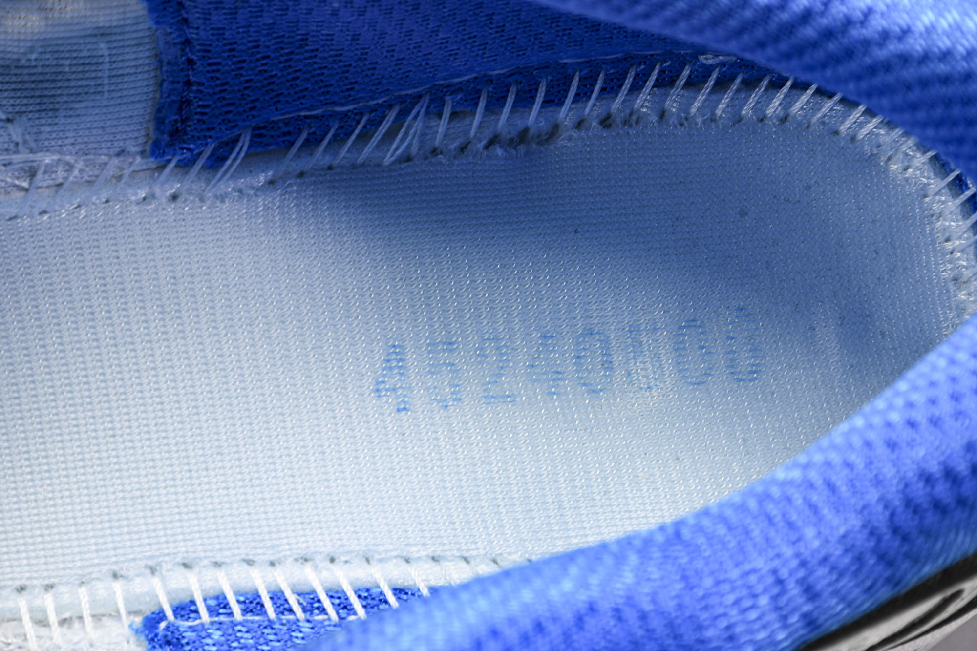 Asics Gel-Nimbus 10.1 亚瑟士复古透气休闲鞋缓震男子耐磨跑步鞋 1203A543-1