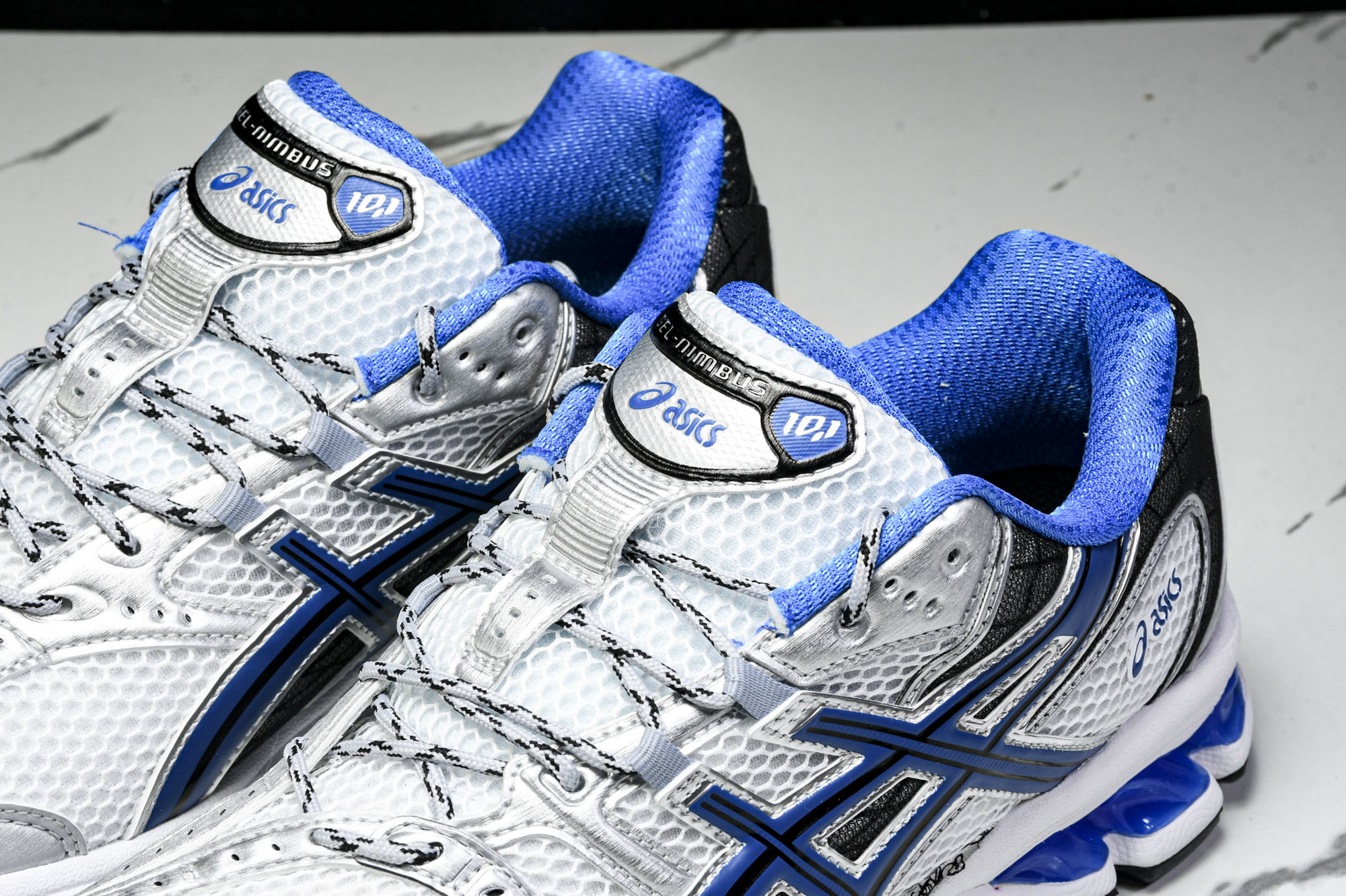 Asics Gel-Nimbus 10.1 亚瑟士复古透气休闲鞋缓震男子耐磨跑步鞋 1203A543-1