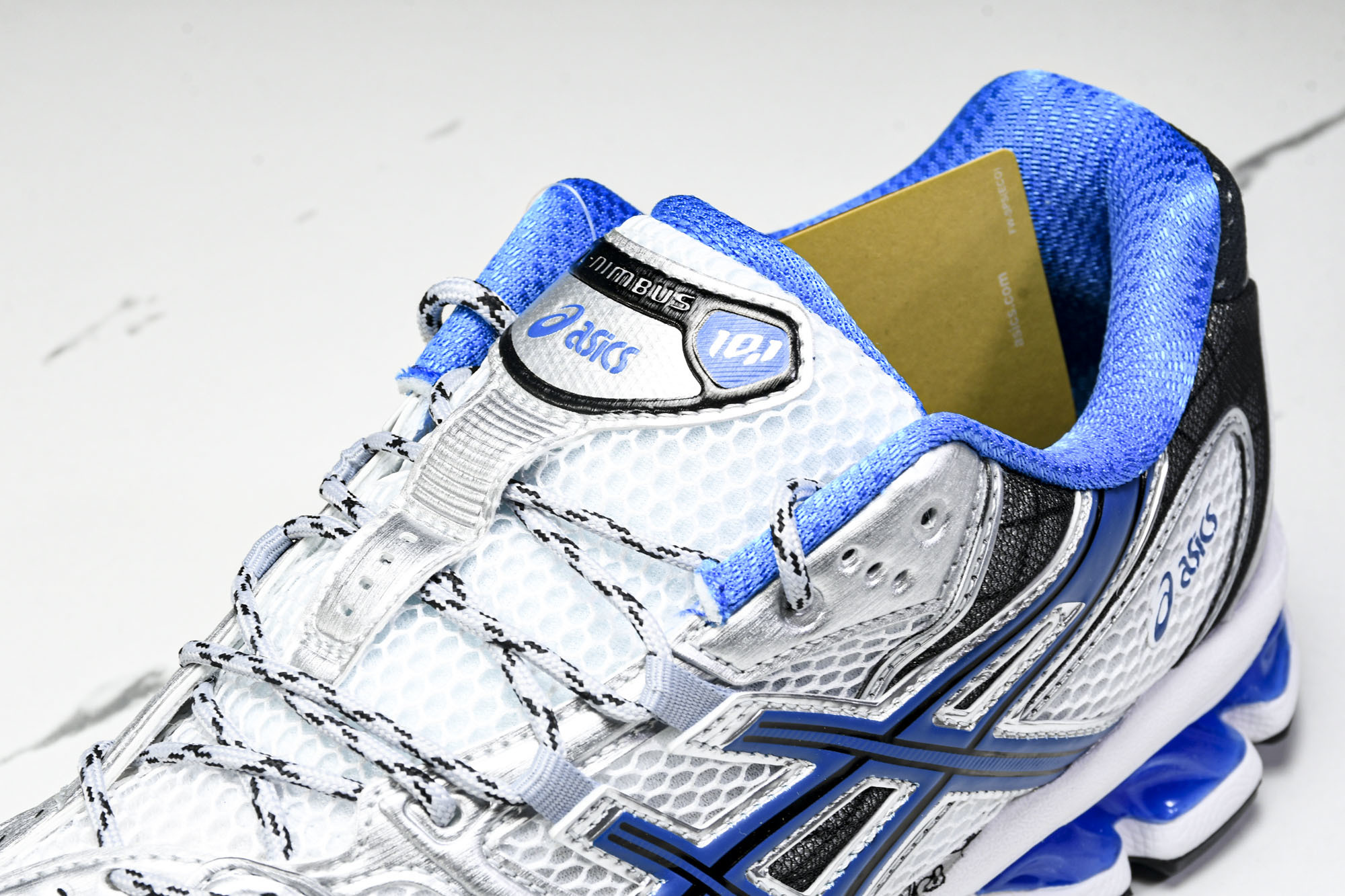 Asics Gel-Nimbus 10.1 亚瑟士复古透气休闲鞋缓震男子耐磨跑步鞋 1203A543-1