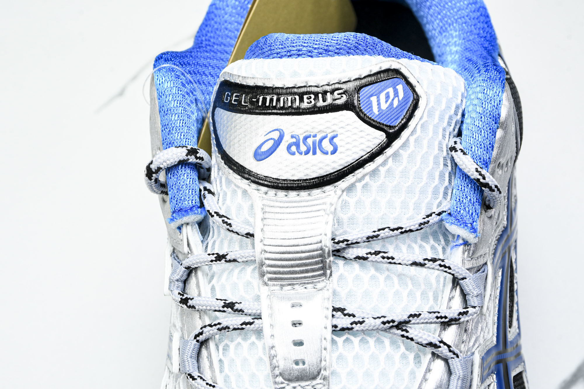 Asics Gel-Nimbus 10.1 亚瑟士复古透气休闲鞋缓震男子耐磨跑步鞋 1203A543-1