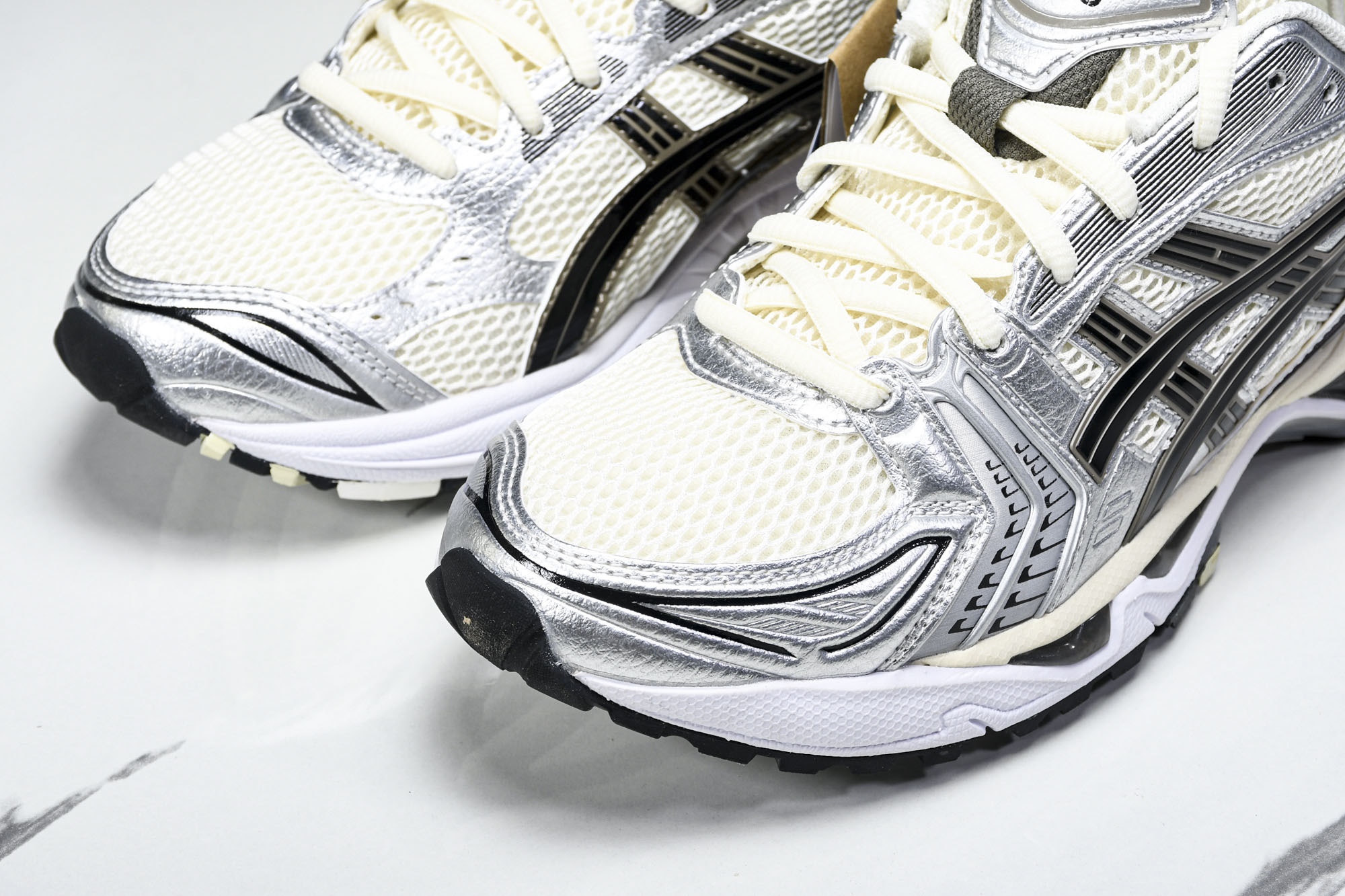 ASICS Gel-Kayano 14 Cream Black Metallic Plum 银白 李子色