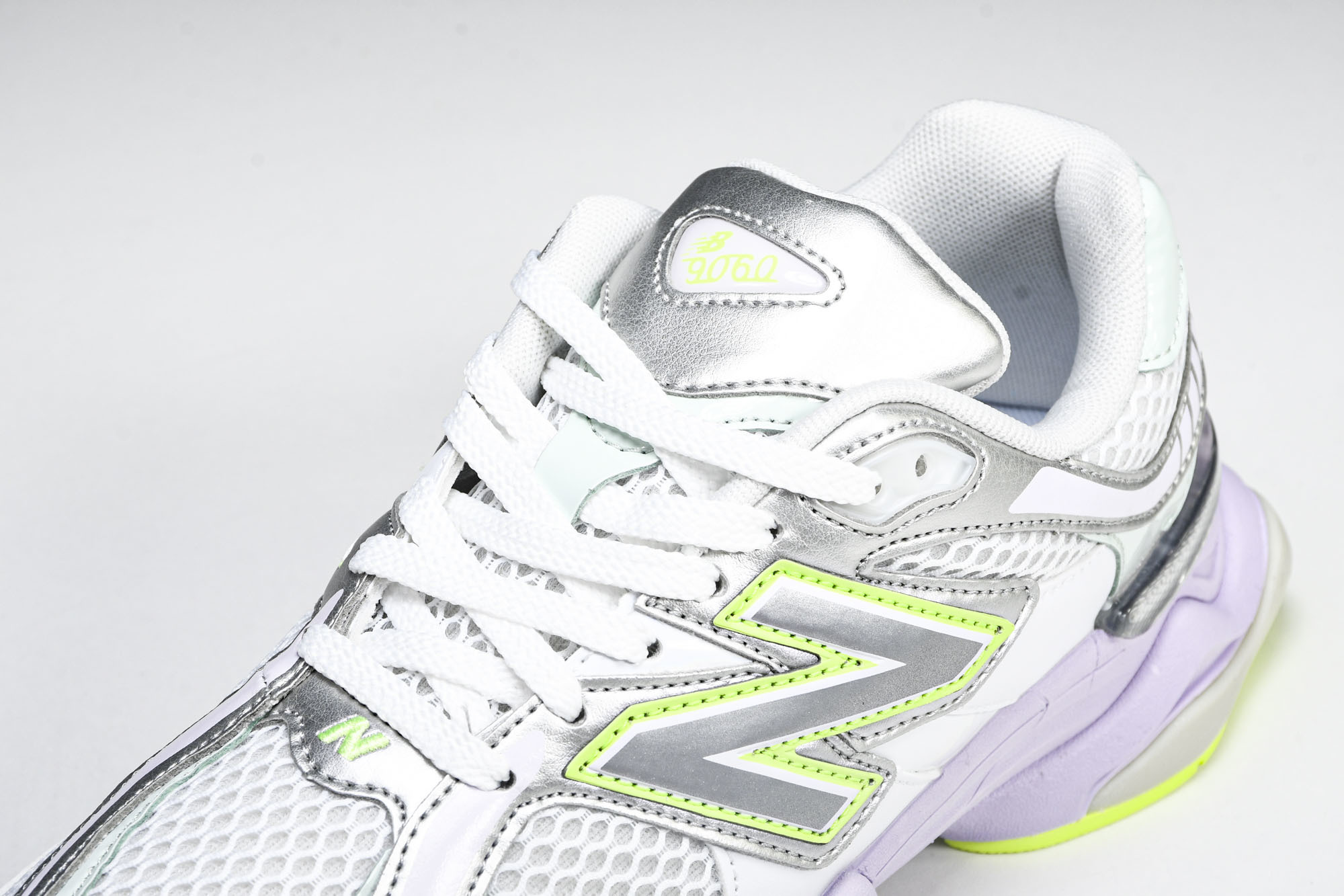 Joe Freshgoods x New Balance NB9060 联名款 复古休闲运动慢跑鞋 U9