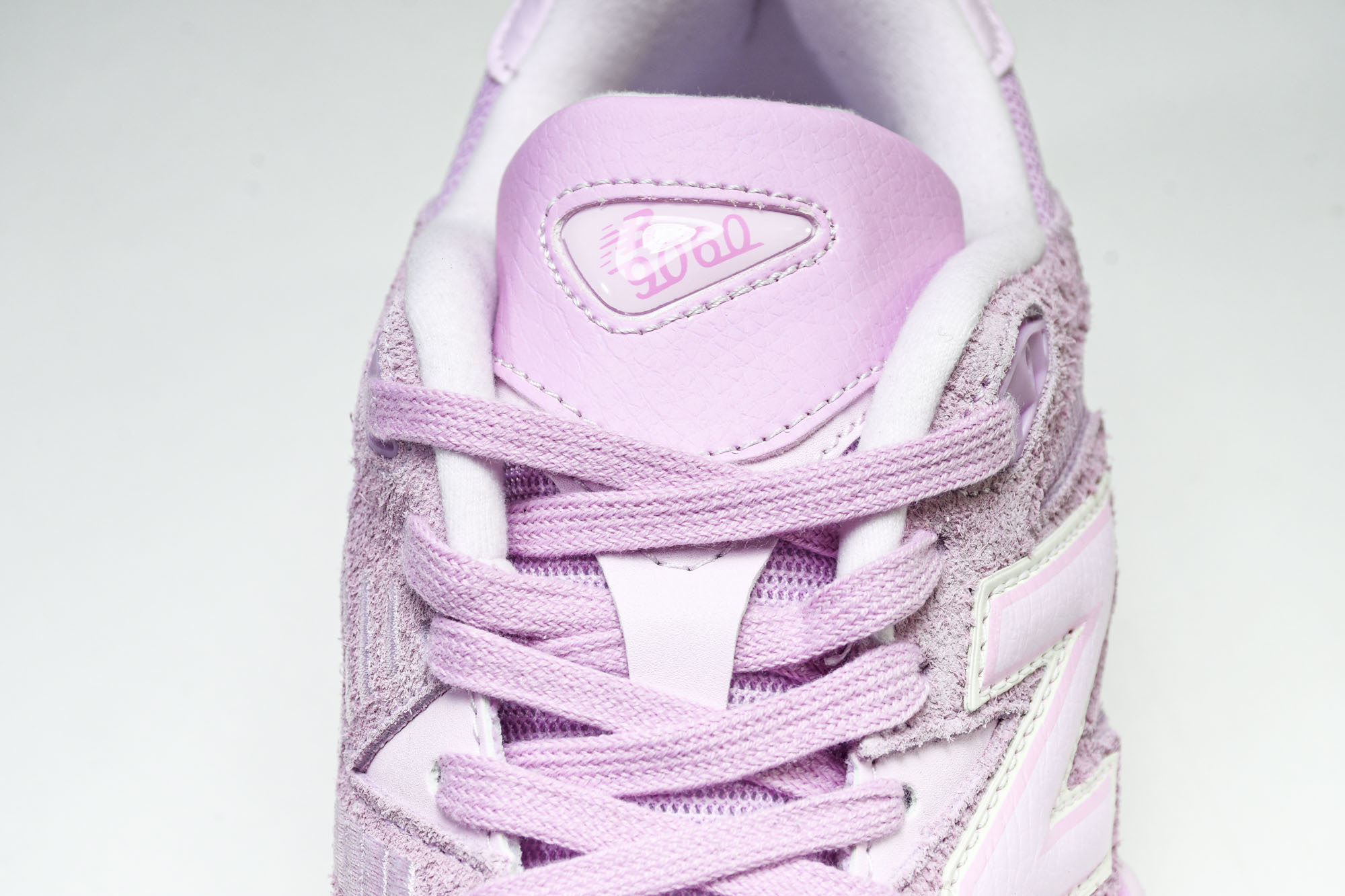 Joe Freshgoods x New Balance NB9060 联名款 复古休闲运动慢跑鞋 U9