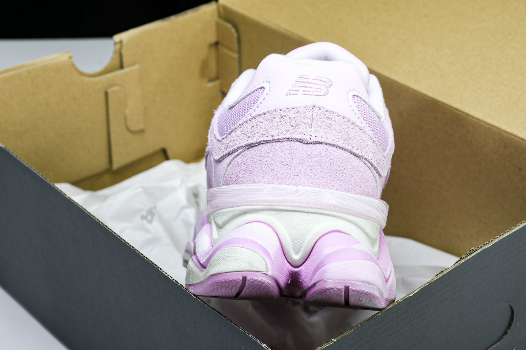 Joe Freshgoods x New Balance NB9060 联名款 复古休闲运动慢跑鞋 U9
