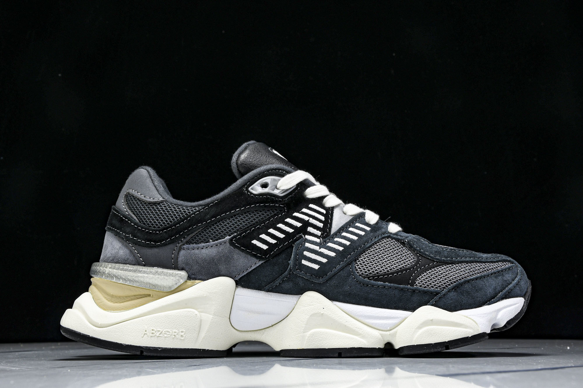 Joe Freshgoods x New Balance NB9060 联名款 复古休闲运动慢跑鞋 U9