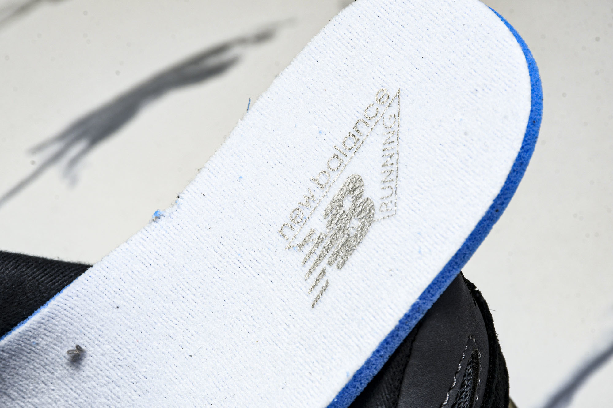 Joe Freshgoods x New Balance NB9060 联名款 复古休闲运动慢跑鞋 U9