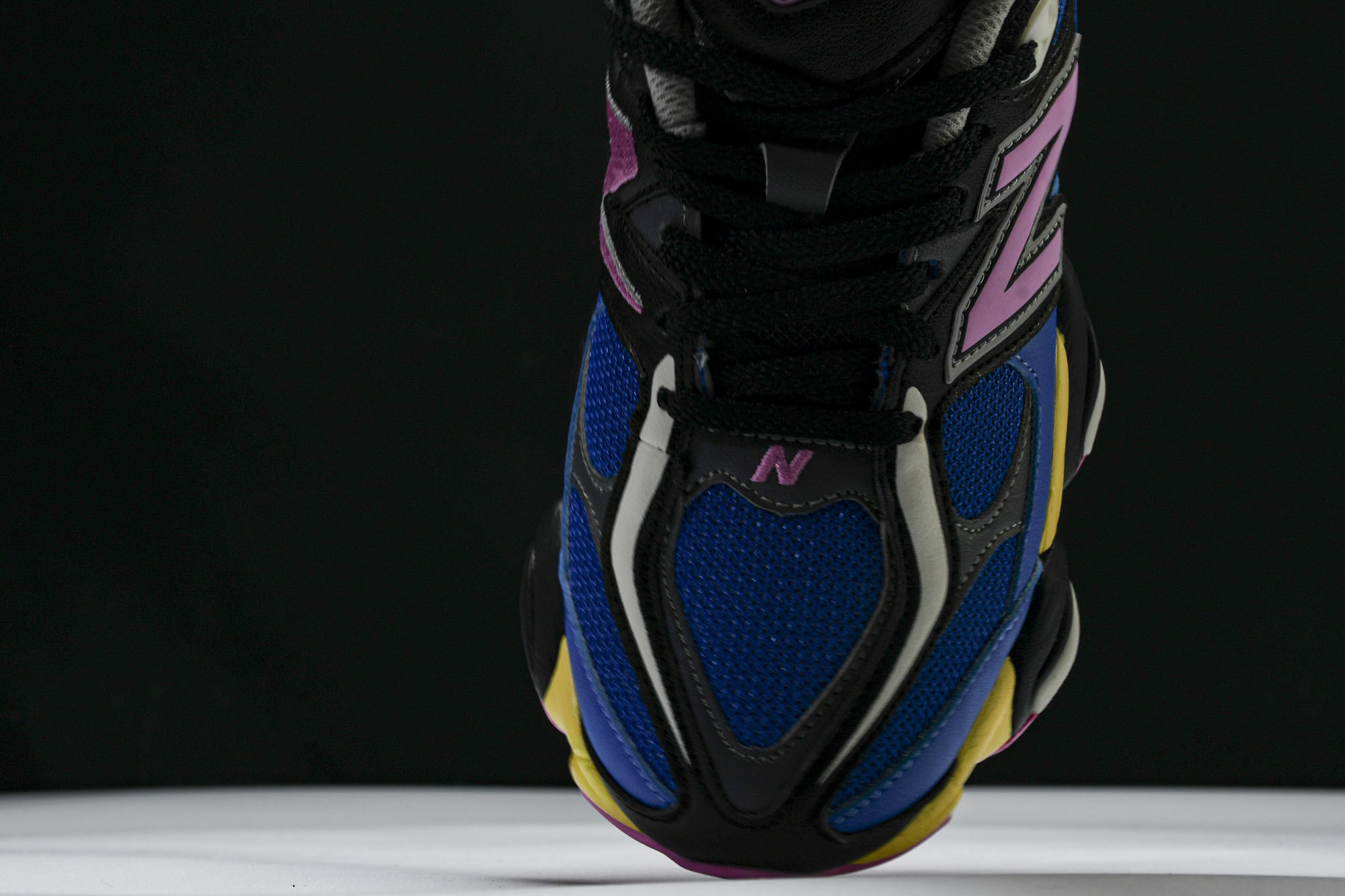 Joe Freshgoods x New Balance NB9060 联名款 复古休闲运动慢跑鞋 U9