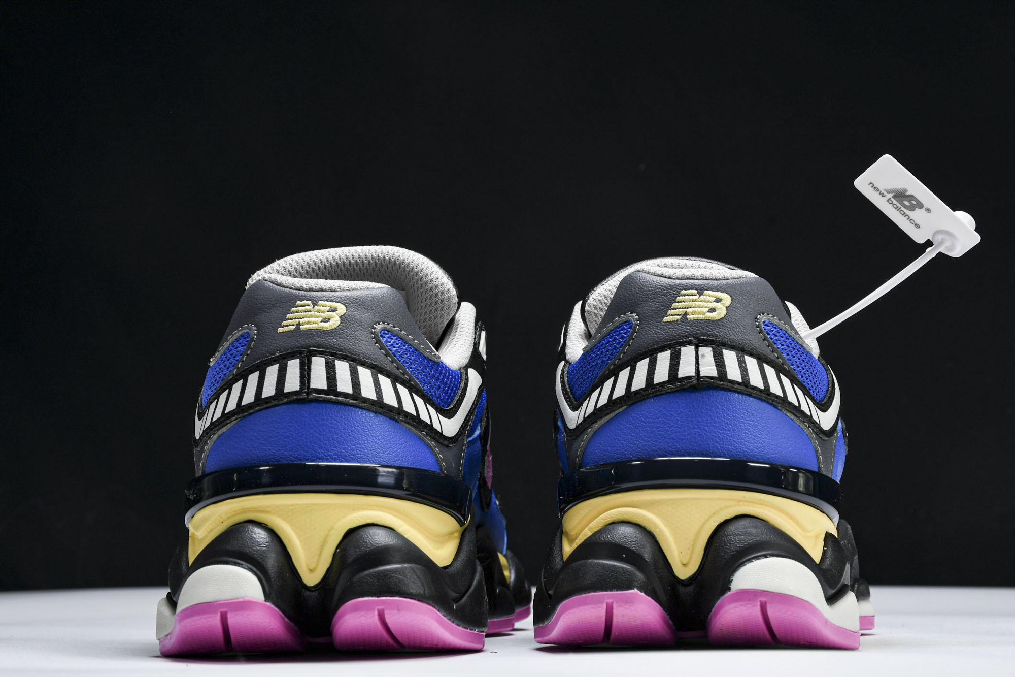 Joe Freshgoods x New Balance NB9060 联名款 复古休闲运动慢跑鞋 U9