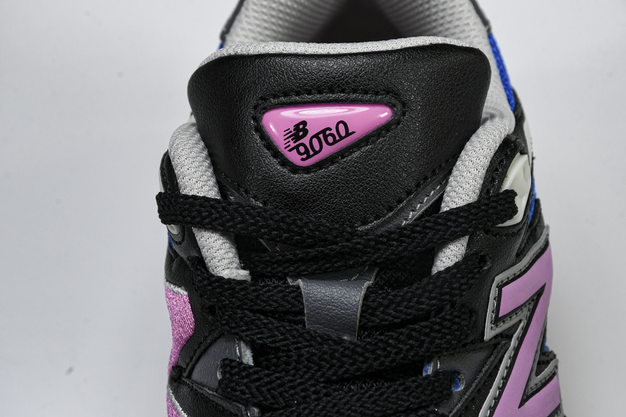 Joe Freshgoods x New Balance NB9060 联名款 复古休闲运动慢跑鞋 U9