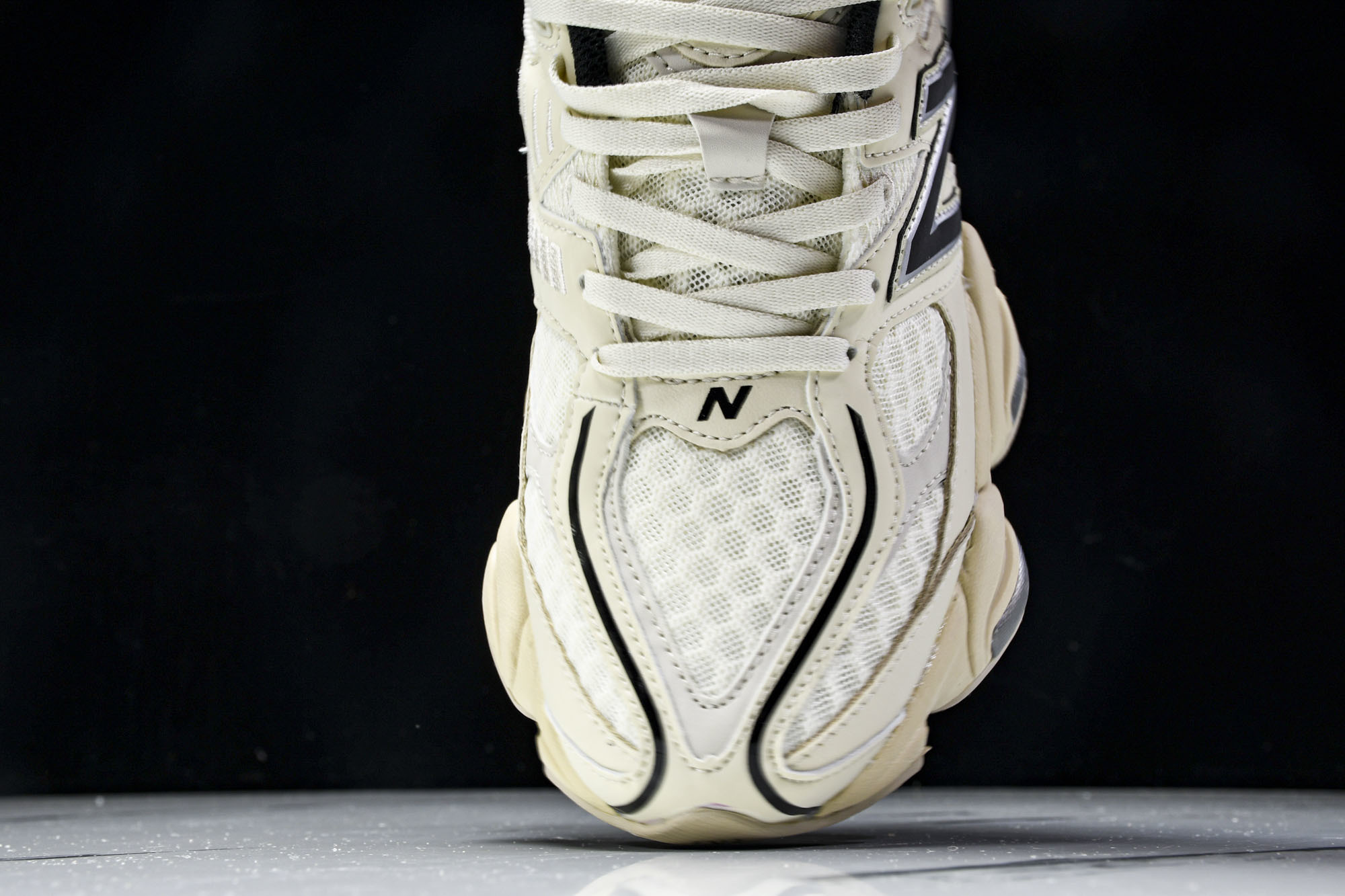 Joe Freshgoods x New Balance NB9060 联名款 复古休闲运动慢跑鞋 U9