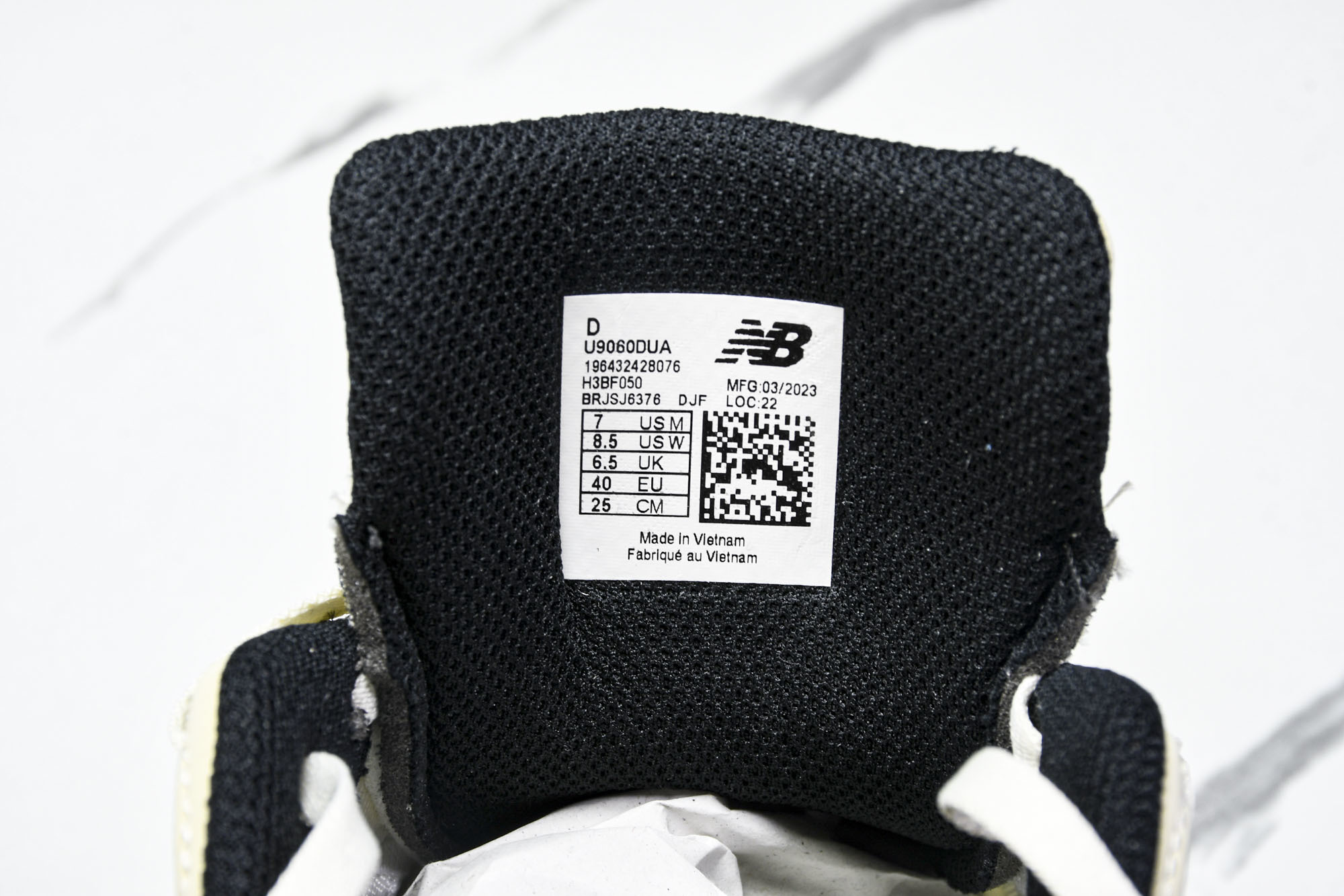 Joe Freshgoods x New Balance NB9060 联名款 复古休闲运动慢跑鞋 U9