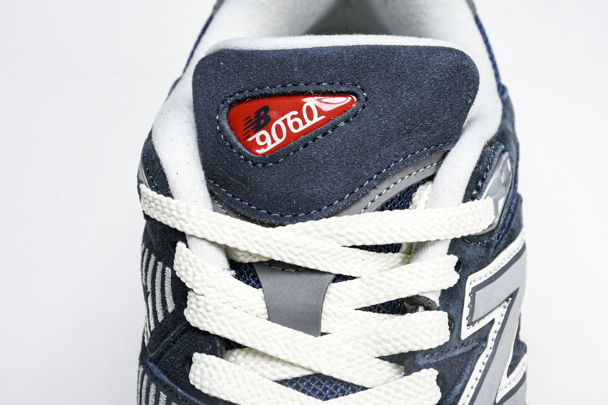 Joe Freshgoods x New Balance NB9060 联名款 复古休闲运动慢跑鞋 U9