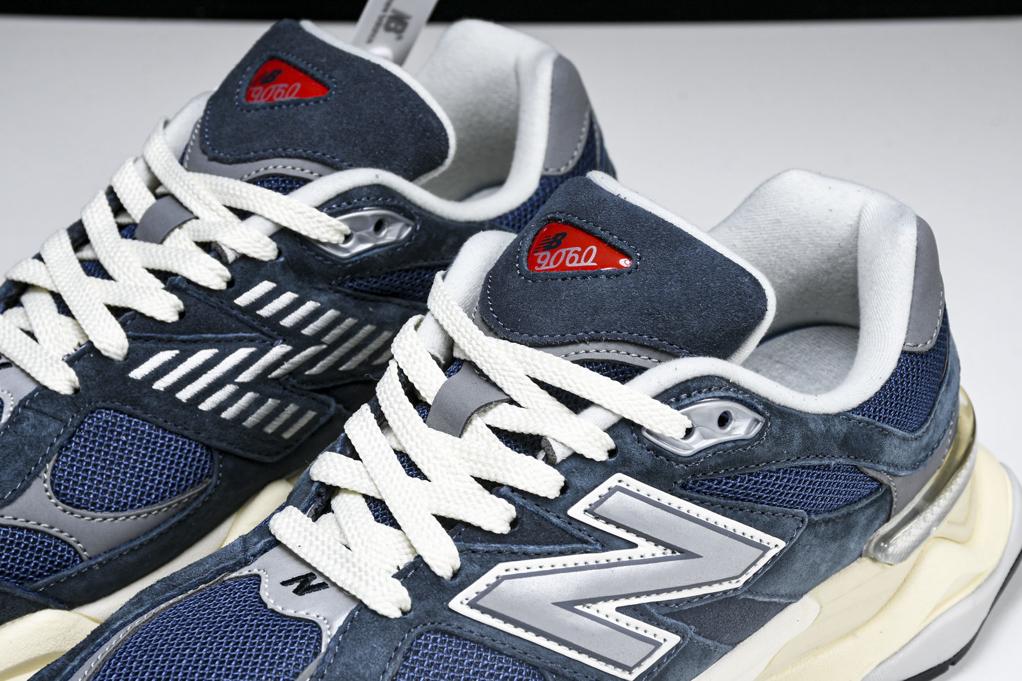 Joe Freshgoods x New Balance NB9060 联名款 复古休闲运动慢跑鞋 U9