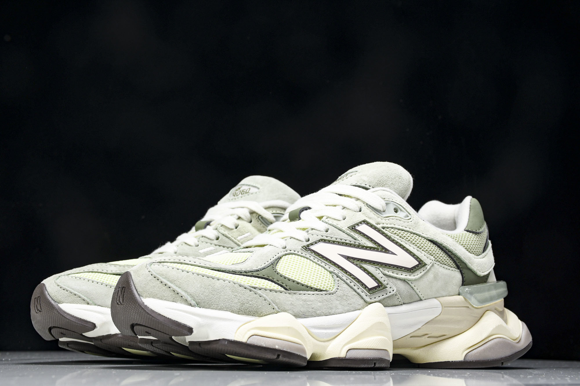 Joe Freshgoods x New Balance NB9060 联名款 复古休闲运动慢跑鞋 U9