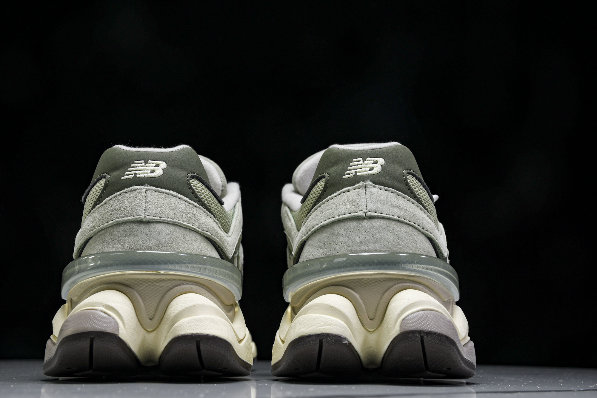 Joe Freshgoods x New Balance NB9060 联名款 复古休闲运动慢跑鞋 U9