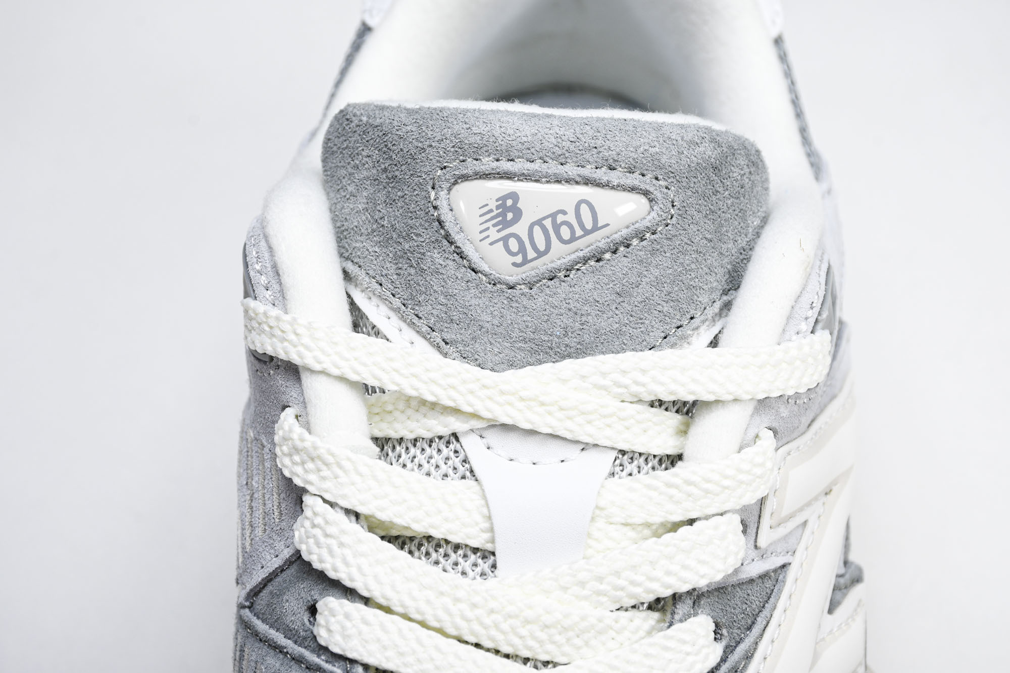 Joe Freshgoods x New Balance NB9060 联名款 复古休闲运动慢跑鞋 U9