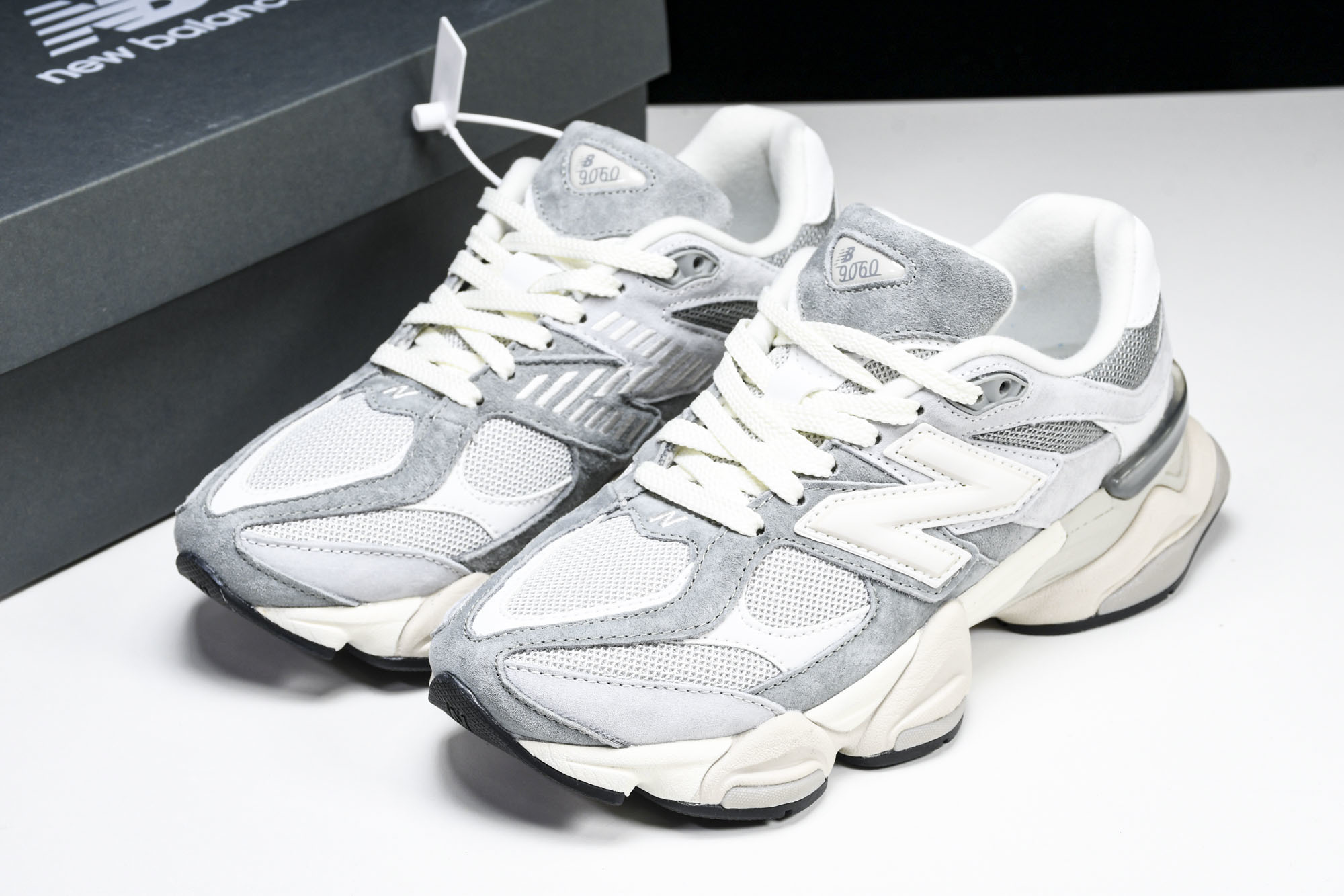 Joe Freshgoods x New Balance NB9060 联名款 复古休闲运动慢跑鞋 U9