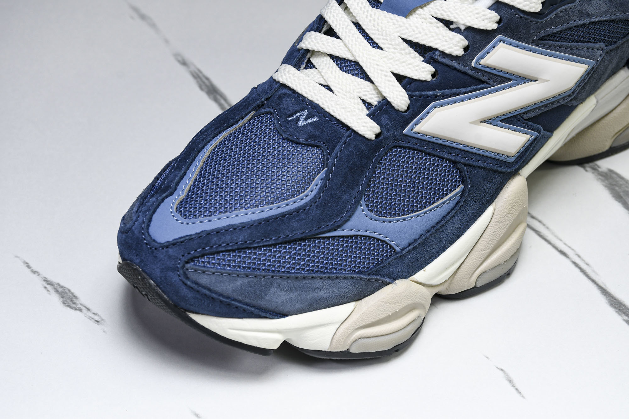 Joe Freshgoods x New Balance NB9060 联名款 复古休闲运动慢跑鞋 U9