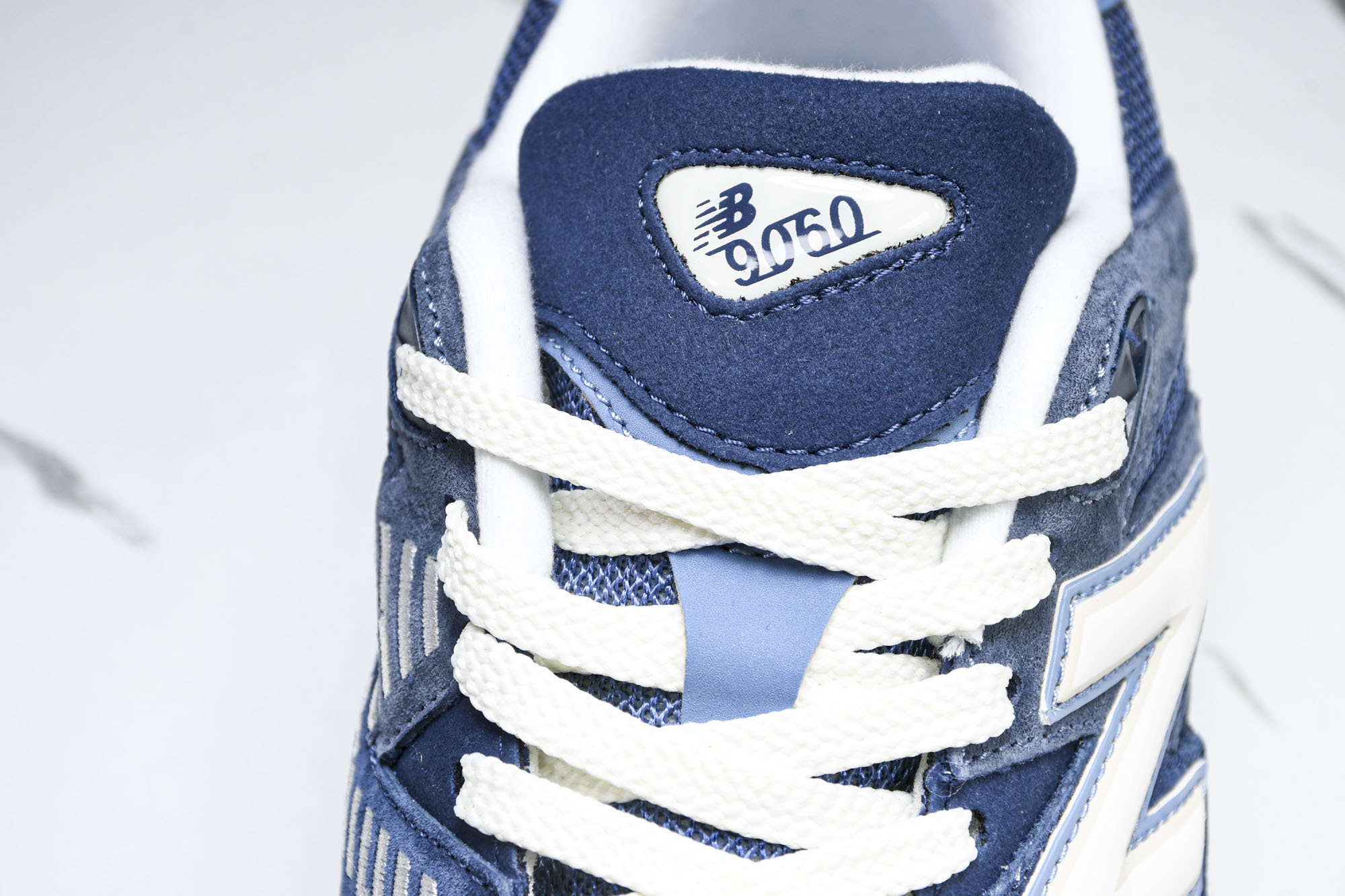 Joe Freshgoods x New Balance NB9060 联名款 复古休闲运动慢跑鞋 U9