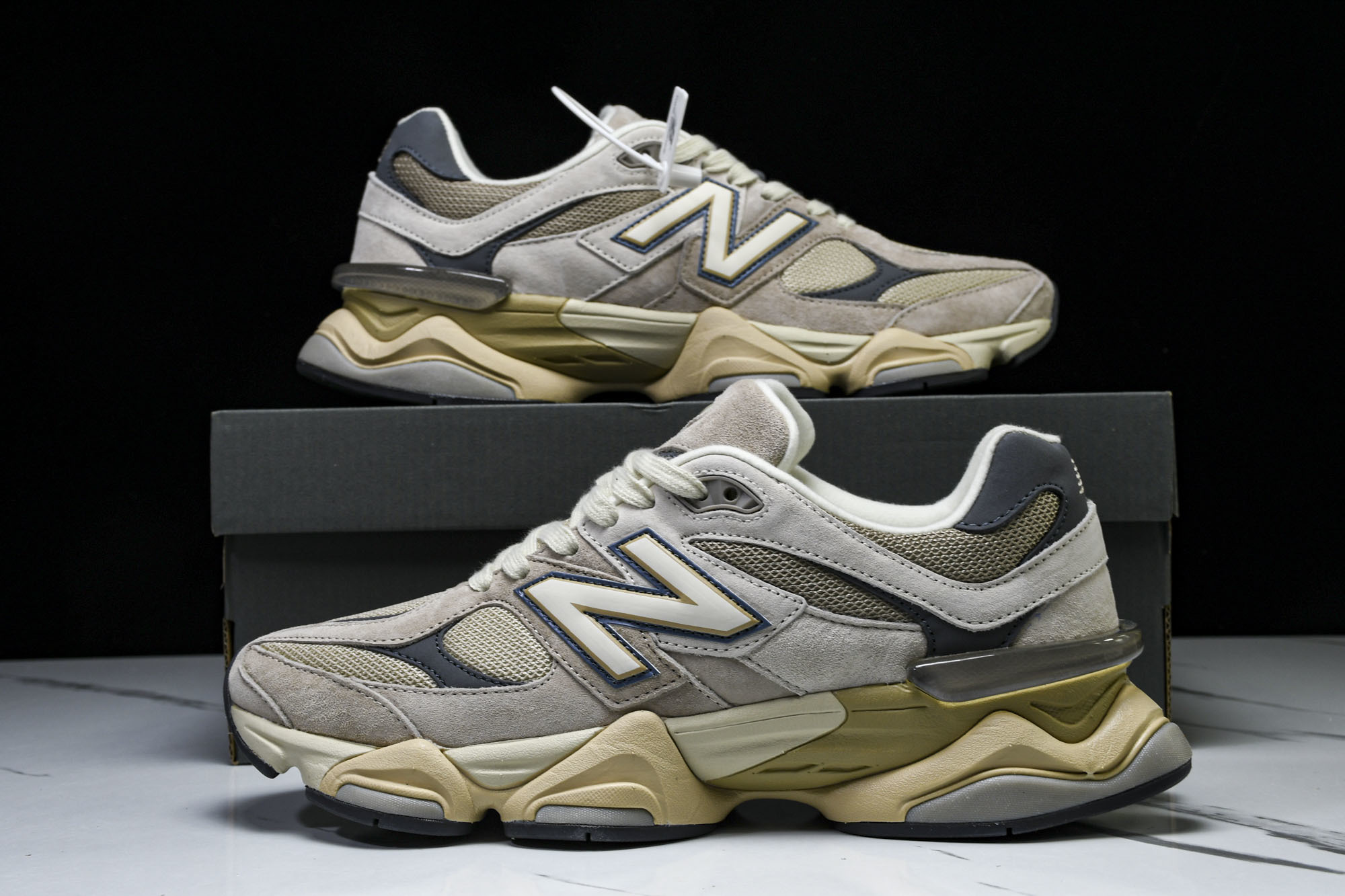 Joe Freshgoods x New Balance NB9060 联名款 复古休闲运动慢跑鞋 U9