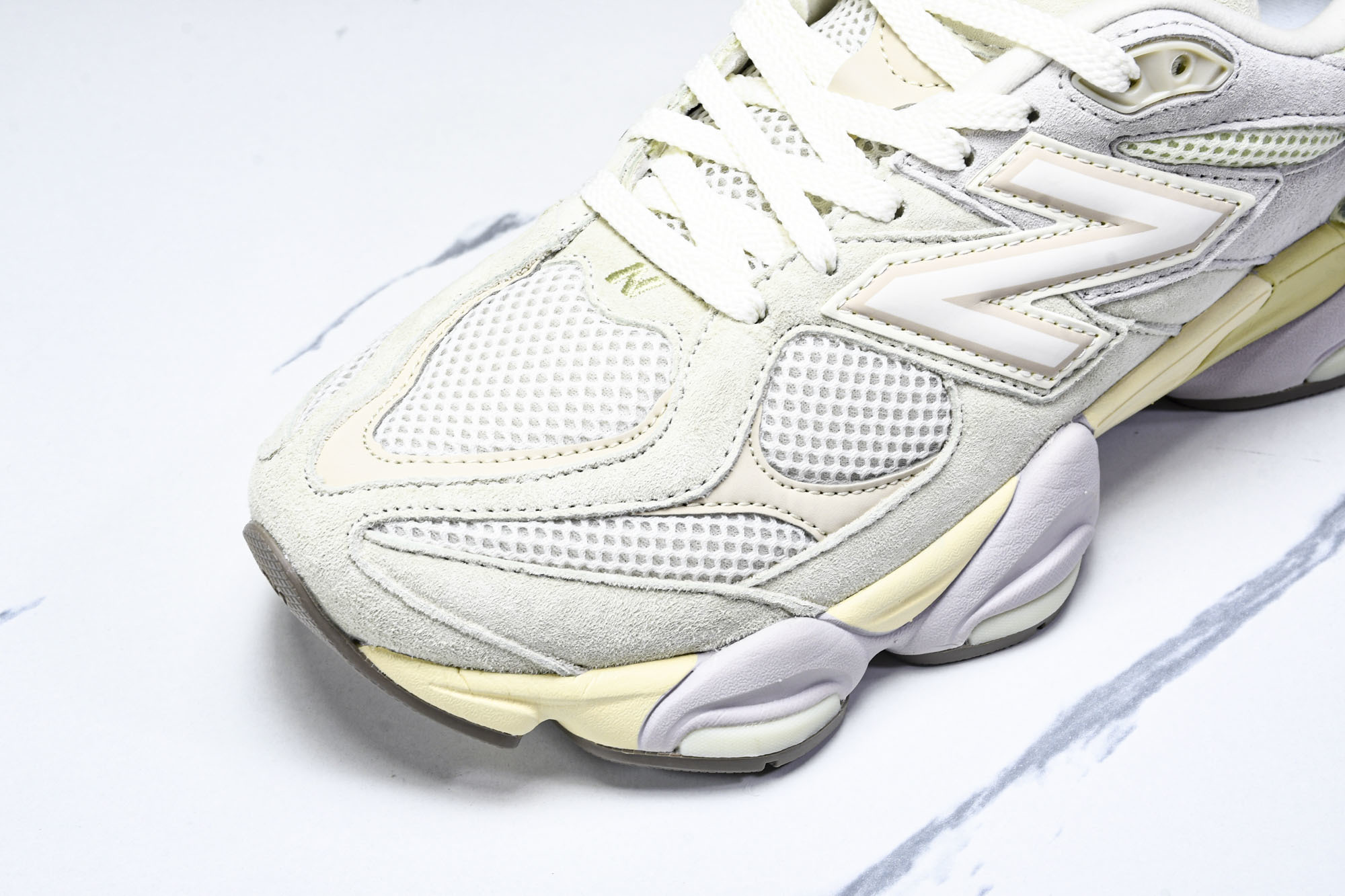 Joe Freshgoods x New Balance NB9060 联名款 复古休闲运动慢跑鞋 U9