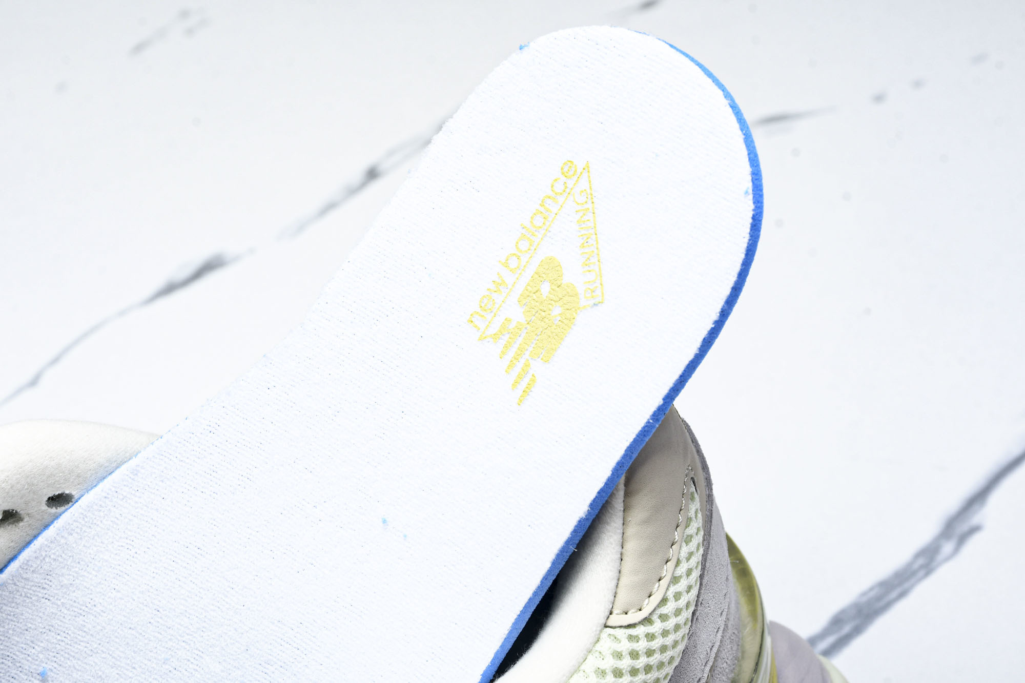 Joe Freshgoods x New Balance NB9060 联名款 复古休闲运动慢跑鞋 U9