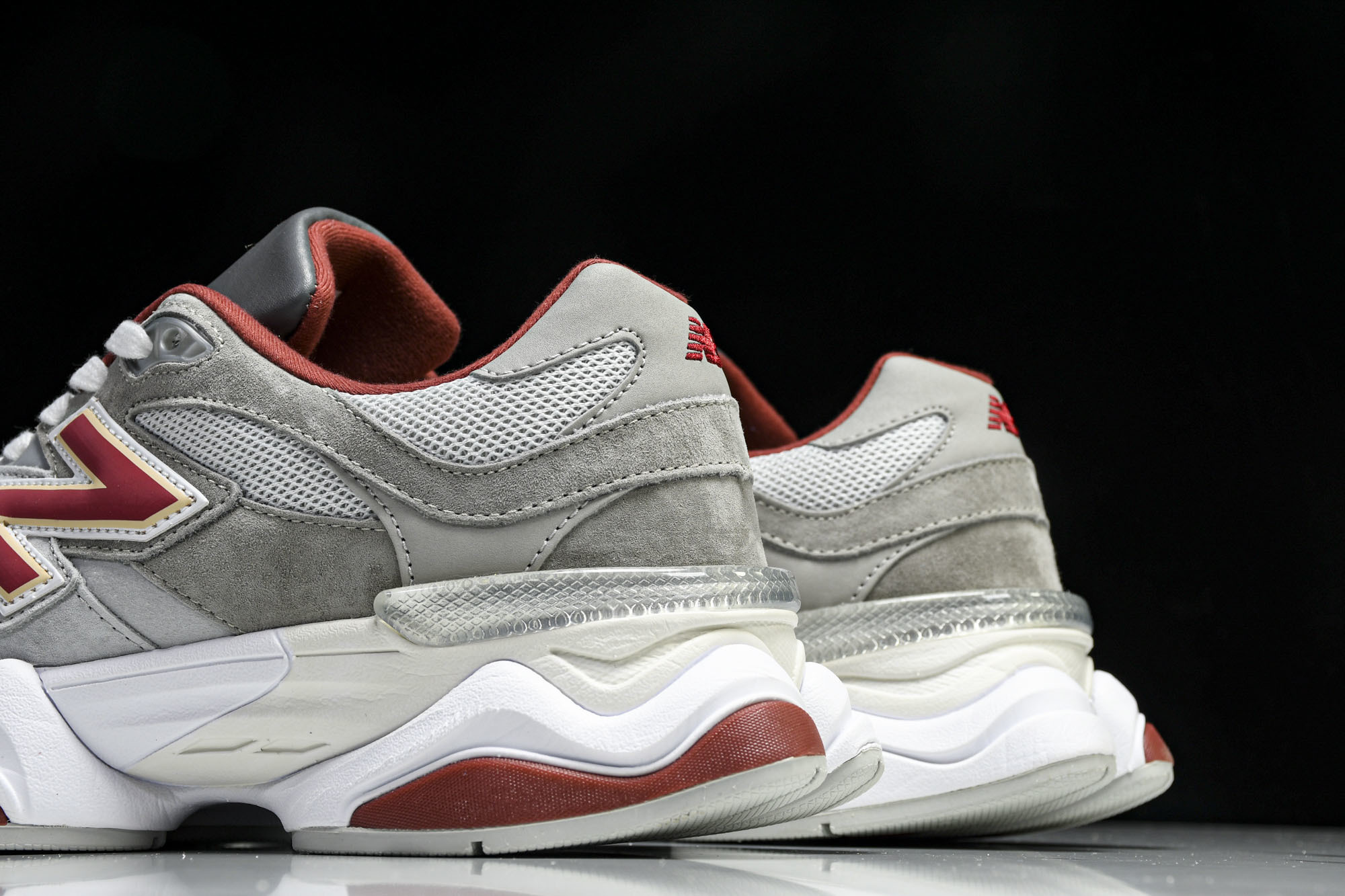 Joe Freshgoods x New Balance NB9060 联名款 复古休闲运动慢跑鞋 U9