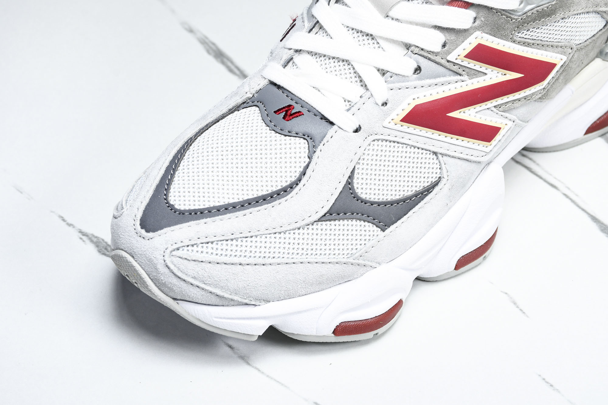 Joe Freshgoods x New Balance NB9060 联名款 复古休闲运动慢跑鞋 U9