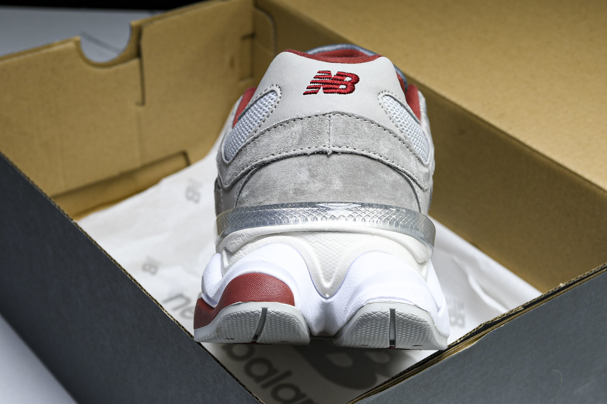 Joe Freshgoods x New Balance NB9060 联名款 复古休闲运动慢跑鞋 U9