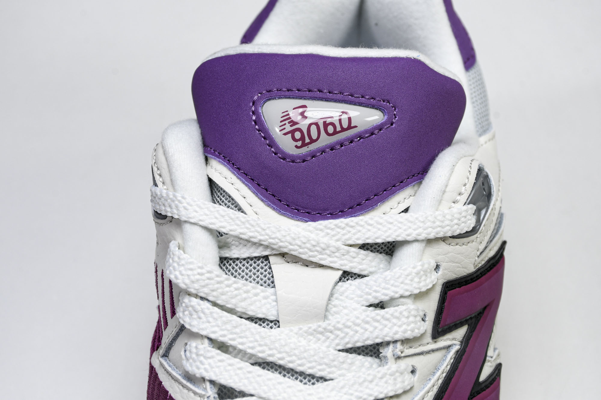Joe Freshgoods x New Balance NB9060 联名款 复古休闲运动慢跑鞋 U9