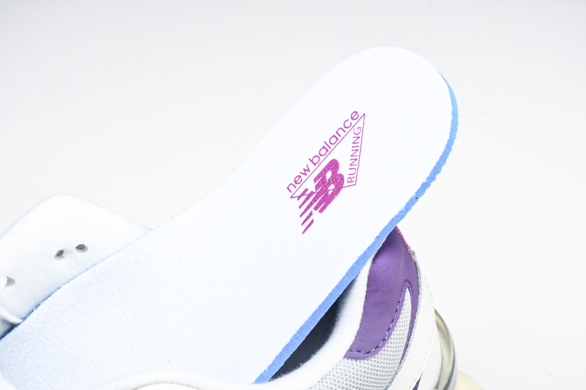 Joe Freshgoods x New Balance NB9060 联名款 复古休闲运动慢跑鞋 U9